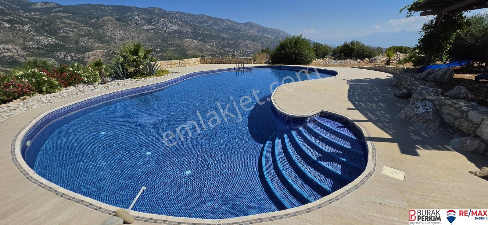 Seydikemer Dodurga'da 8.362 M² Tek Tapu Satılık Havuzlu Taş Ev — fotoğraf 16