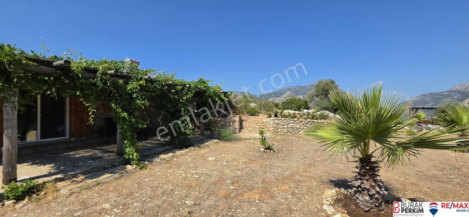 Seydikemer Dodurga'da 8.362 M² Tek Tapu Satılık Havuzlu Taş Ev — fotoğraf 26
