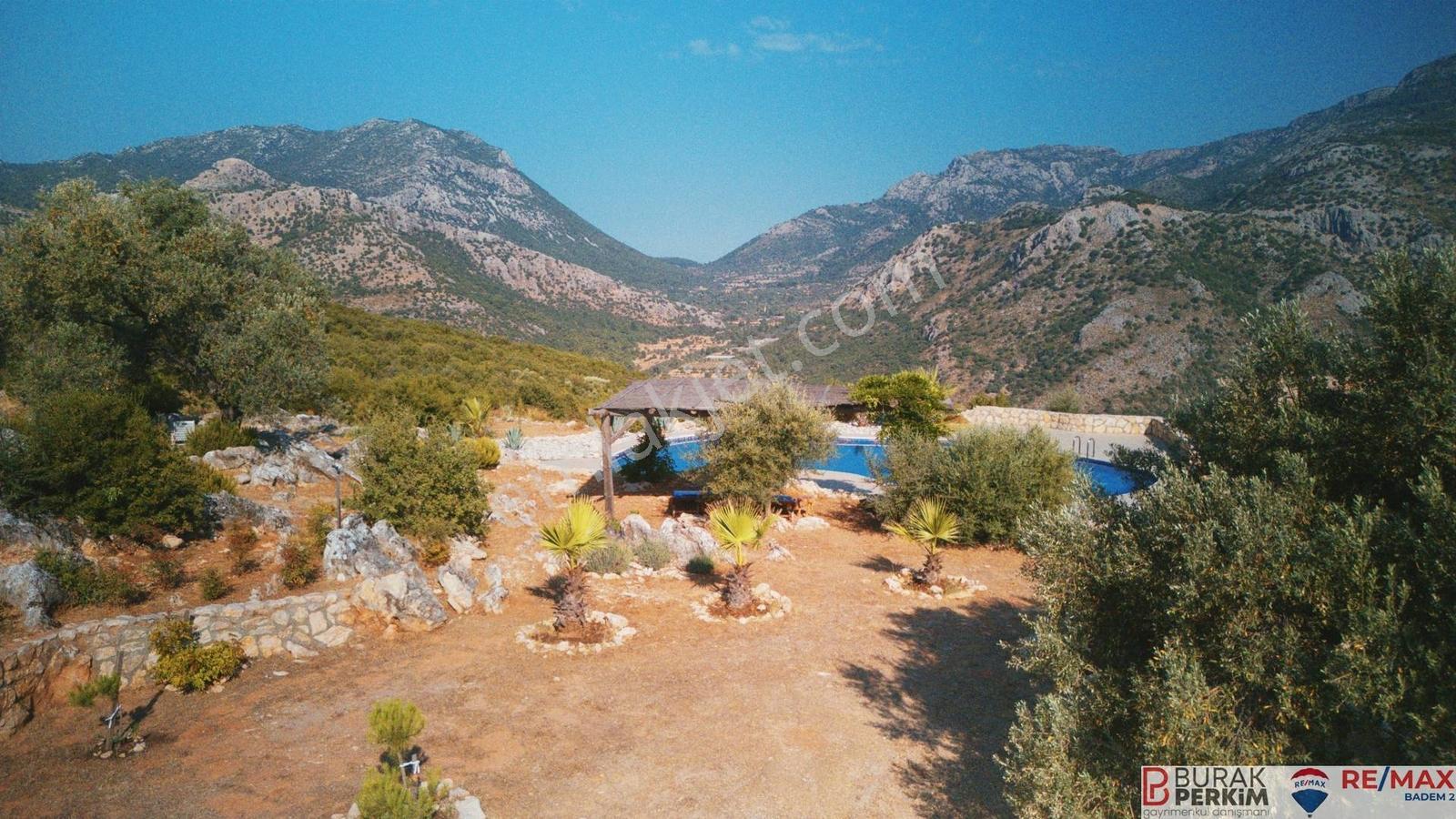 Seydikemer Dodurga'da 8.362 M² Tek Tapu Satılık Havuzlu Taş Ev — fotoğraf 28
