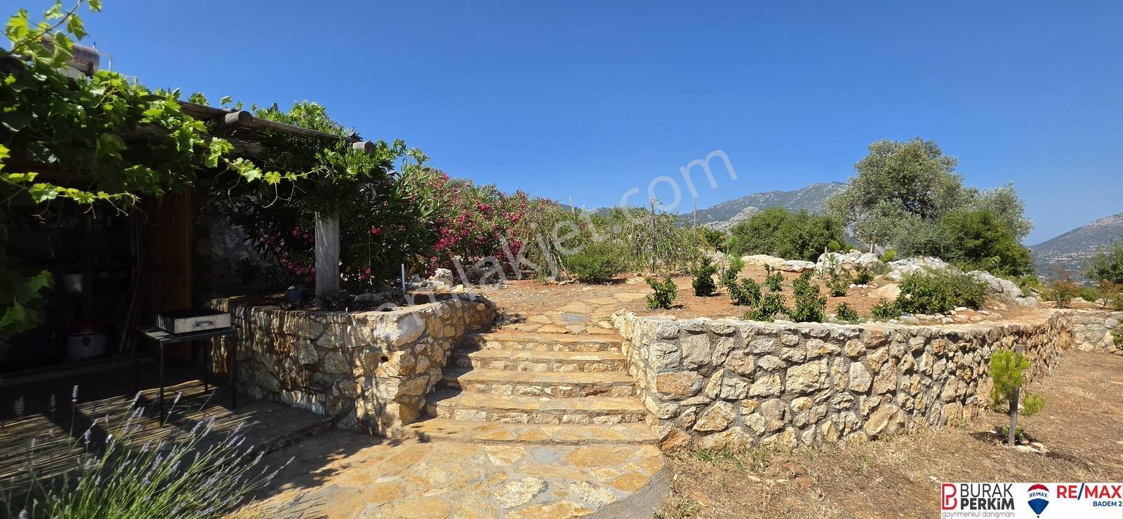 Seydikemer Dodurga'da 8.362 M² Tek Tapu Satılık Havuzlu Taş Ev — fotoğraf 30