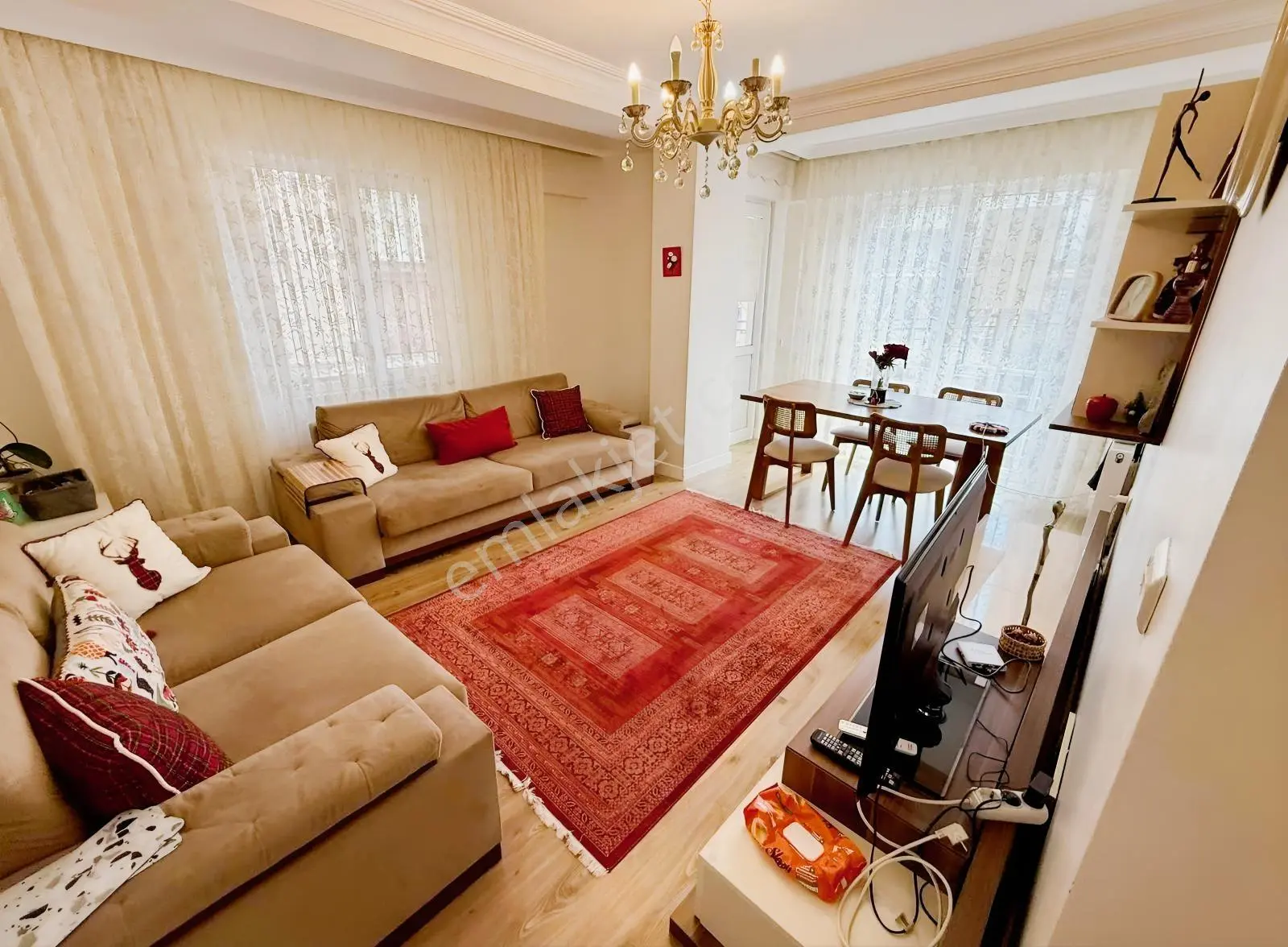 Mercan Emlak'tan Yunus Emre Mah. Asansörlü Otoparklı 2+1 1.kat — fotoğraf 2