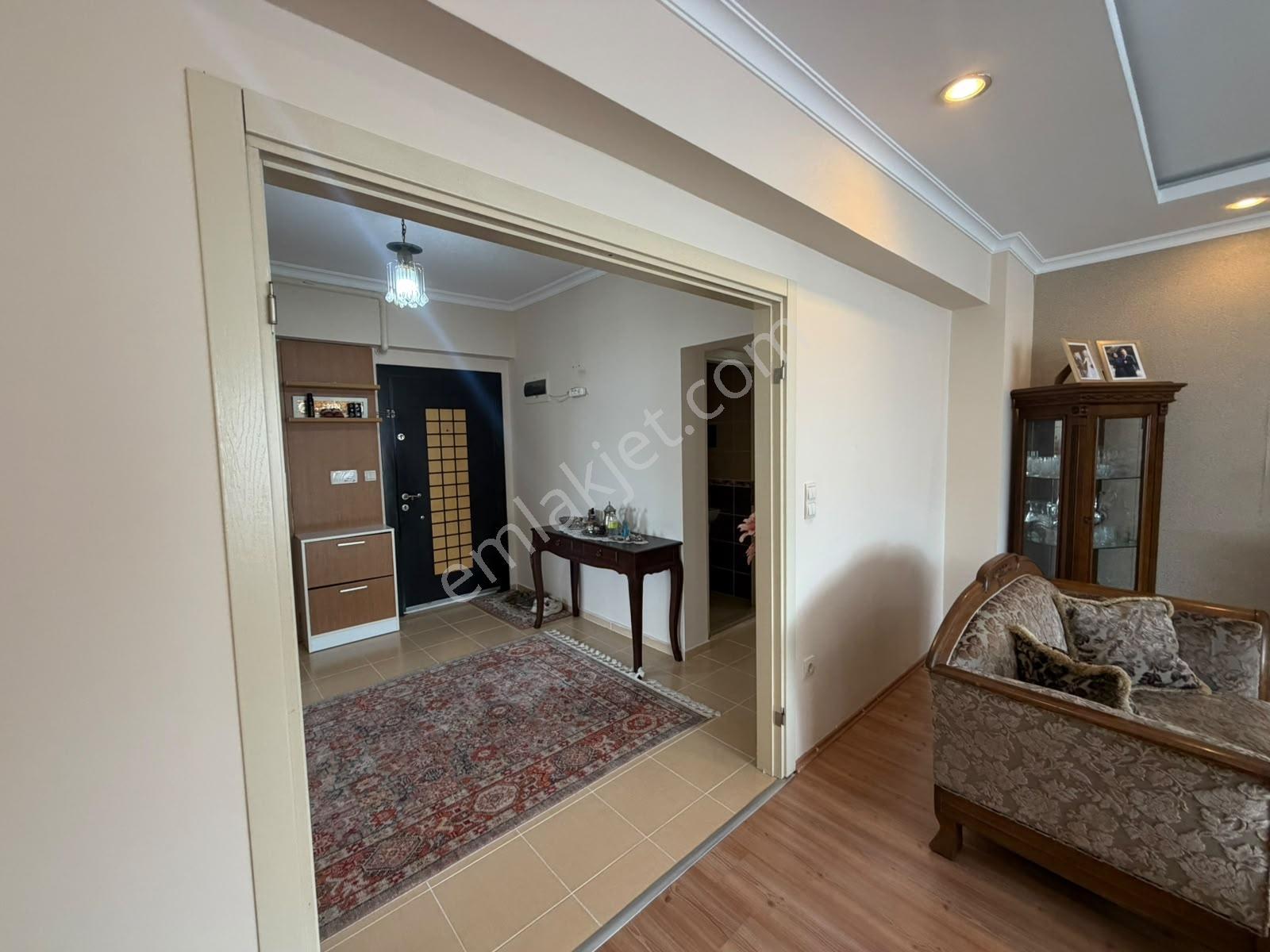 Trabzon Çukurçayır Mimoza Evleri 3+1 Satılık Daire — fotoğraf 3