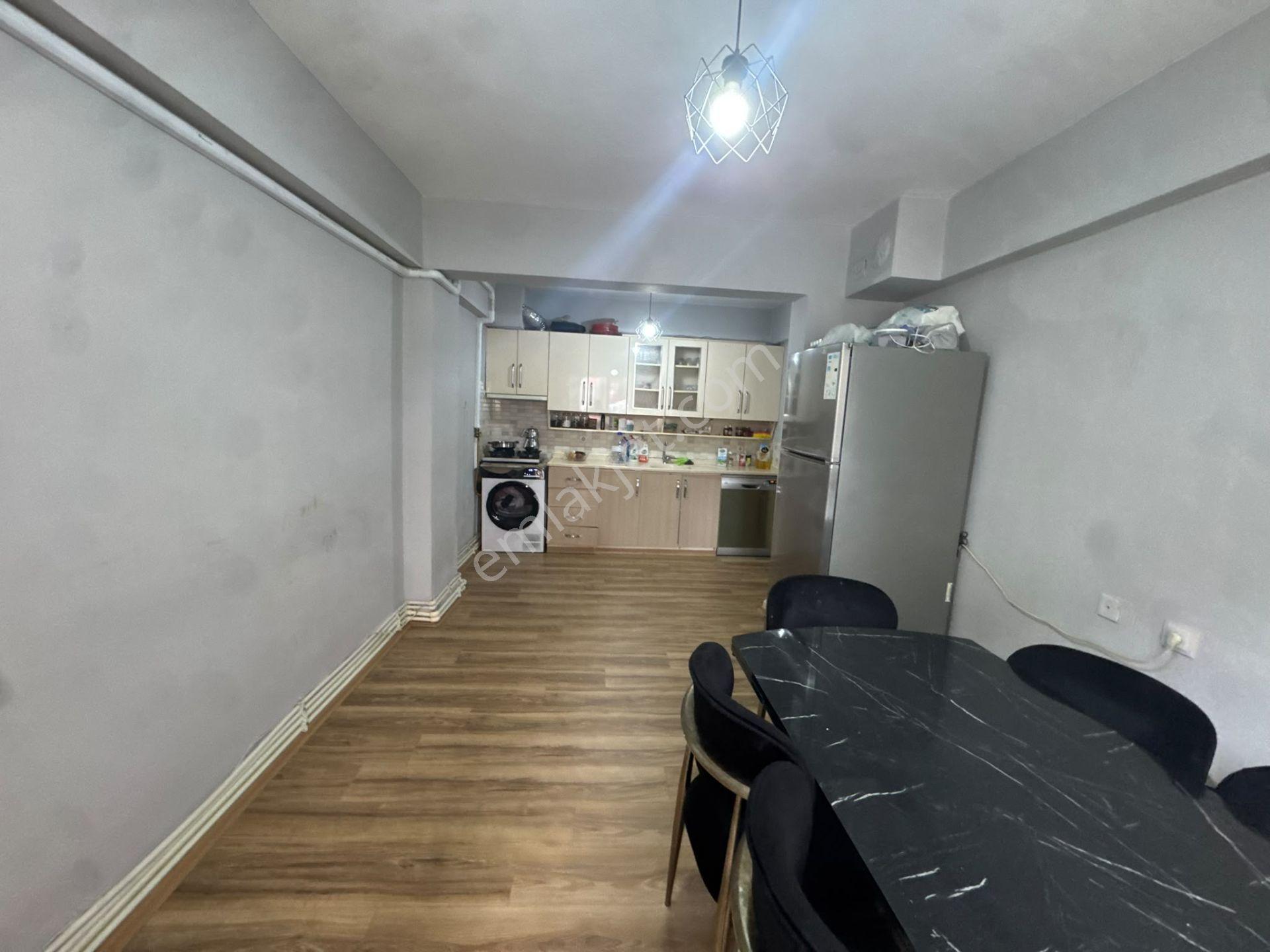 İnanç Emlaktan Giresun Fevziçakmakta Yenimahallede 2+1 Satılık Giriş Kat Daire — fotoğraf 11