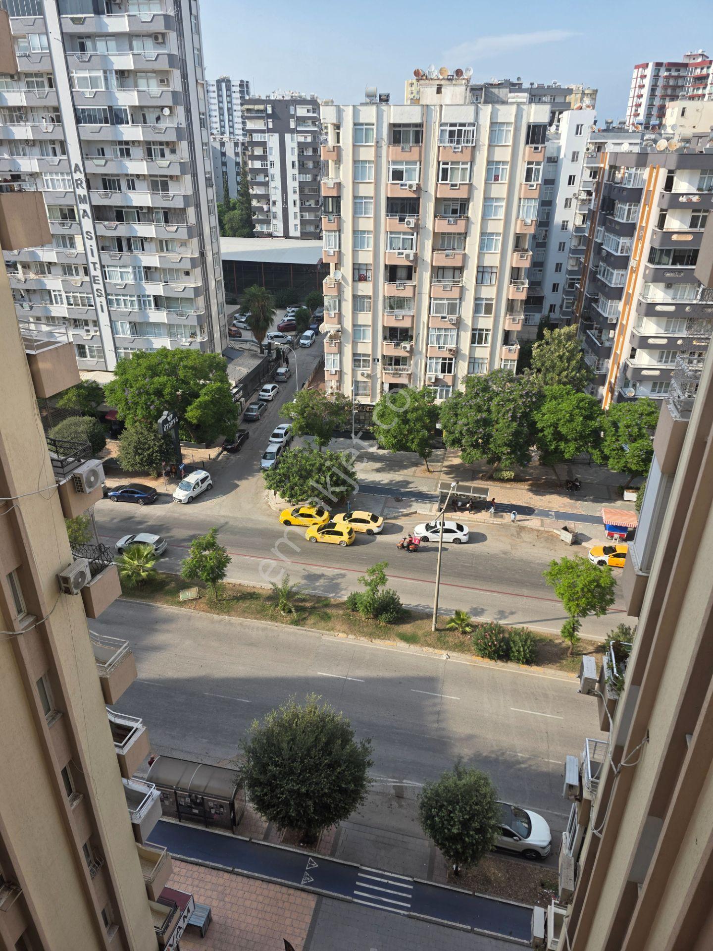Furkan Kahyaoğlu'ndan Yapılı Kapalı Mutfak 3+1, Turgut Özal Kenan Evren Köşesi — fotoğraf 25