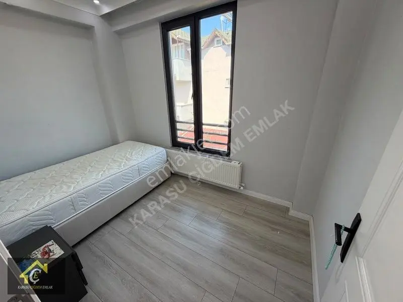 Denize Çok Yakın 3+1 Satılık Tripleks ''iskanlı'' — fotoğraf 14