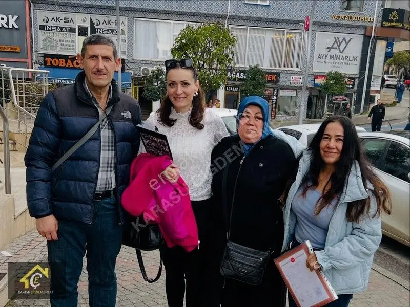 Denize Çok Yakın 3+1 Satılık Tripleks ''iskanlı'' — fotoğraf 33