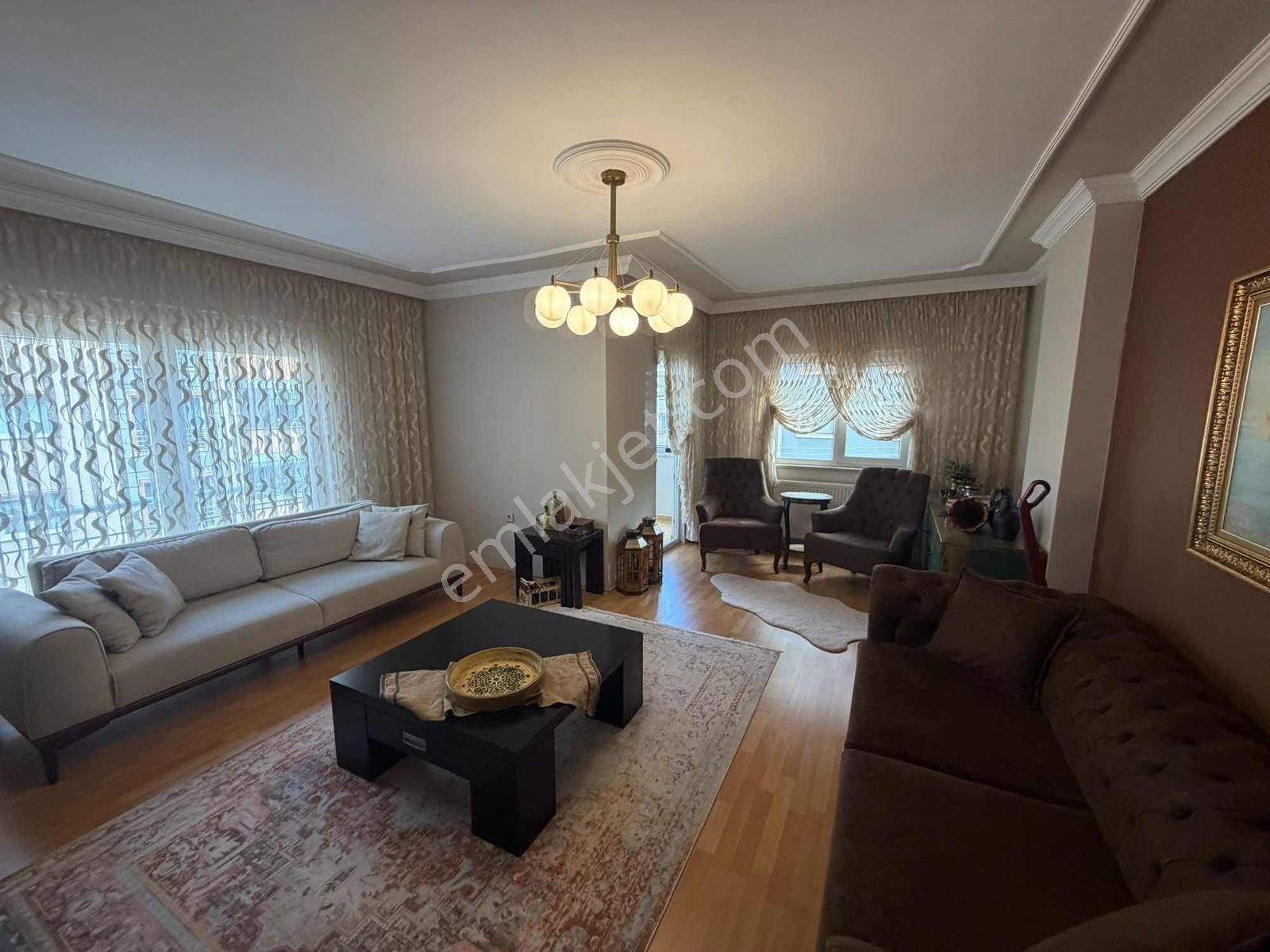 Vıp Gayrimenkul'den Söğütlü Merkez'de 3+1 Satılık Daire — fotoğraf 10