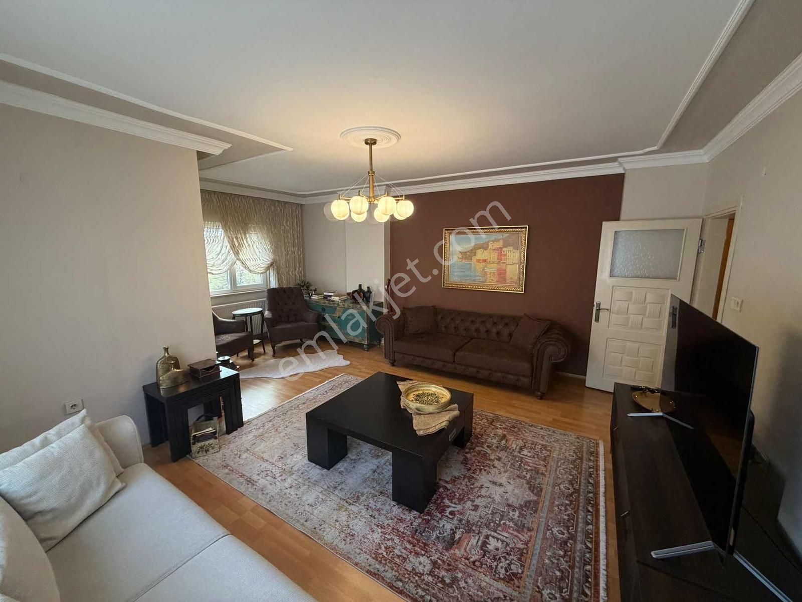Vıp Gayrimenkul'den Söğütlü Merkez'de 3+1 Satılık Daire — fotoğraf 12