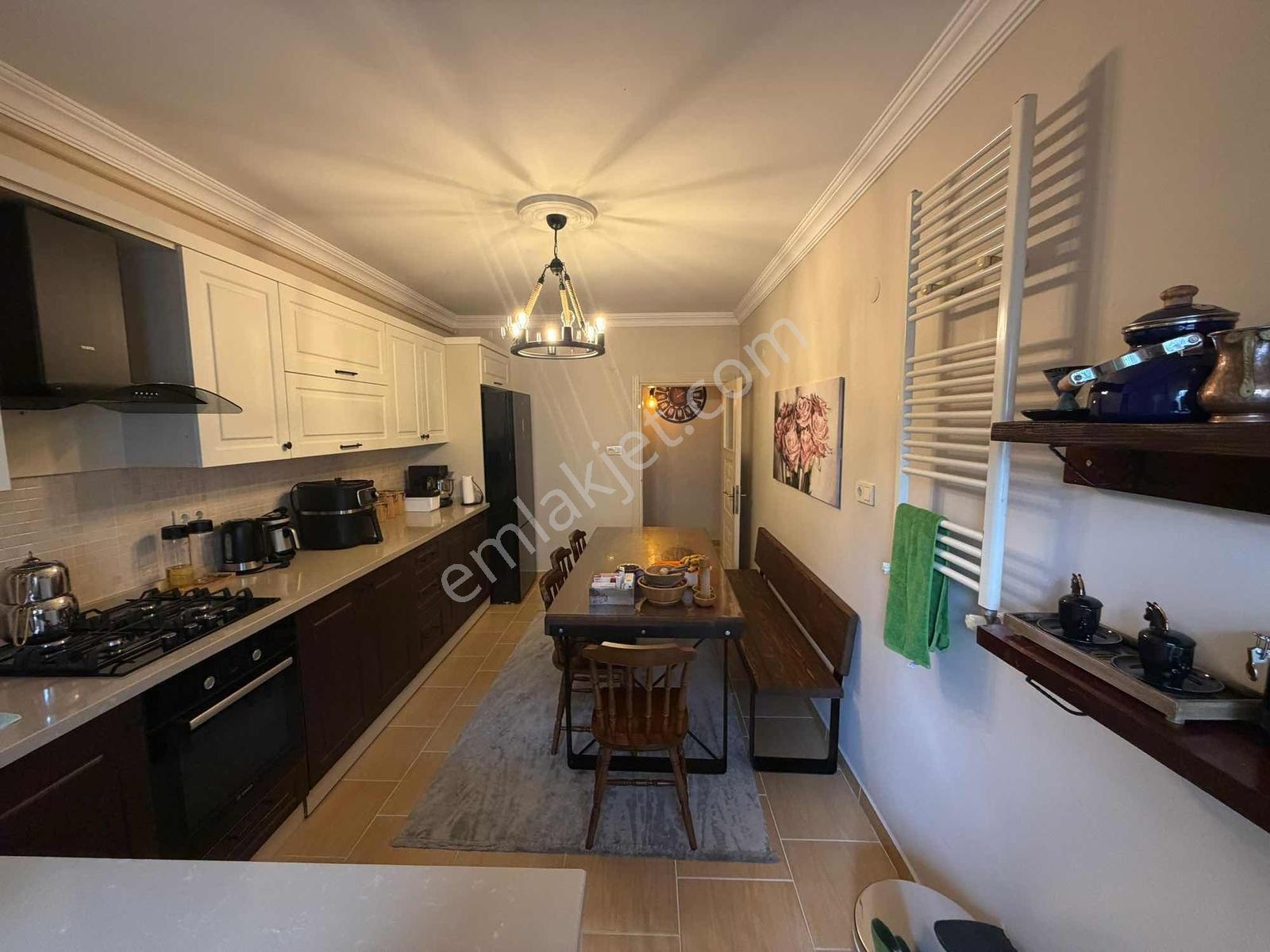 Vıp Gayrimenkul'den Söğütlü Merkez'de 3+1 Satılık Daire — fotoğraf 18