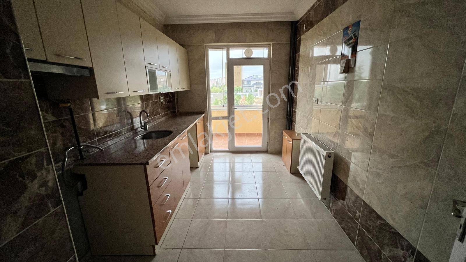 Antalya Çevre Yoluna Cephe 2+1 Y.giriş Meram Konutları — fotoğraf 2