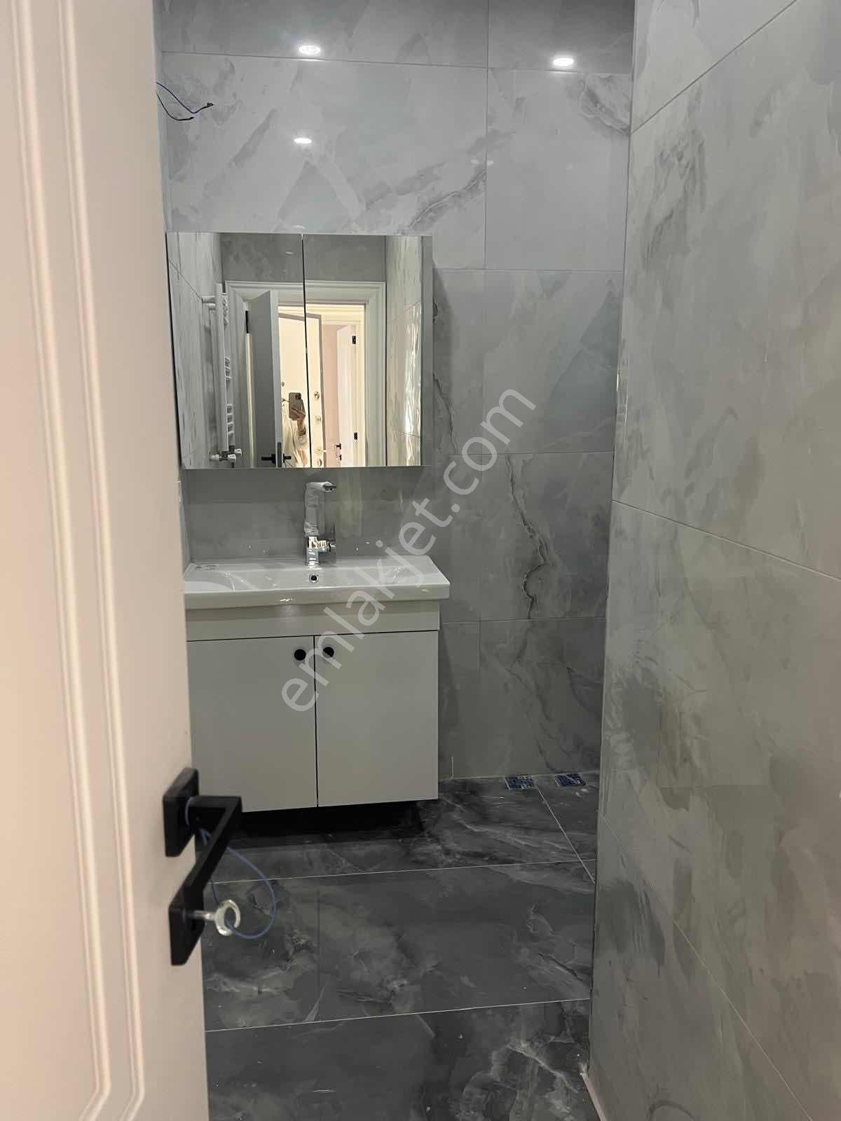 Taşoluk Belediyeye Yakın 110 M2 Satılık Çift Balkonlu Ferah 2+1 — fotoğraf 14