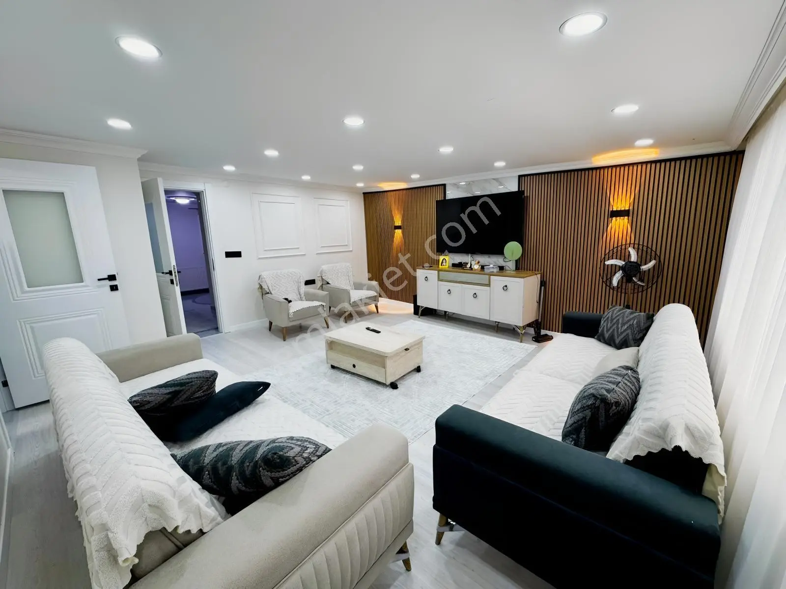 Mercan Emlak'tan 4+1 Masrafsız Satılık Daire — fotoğraf 3