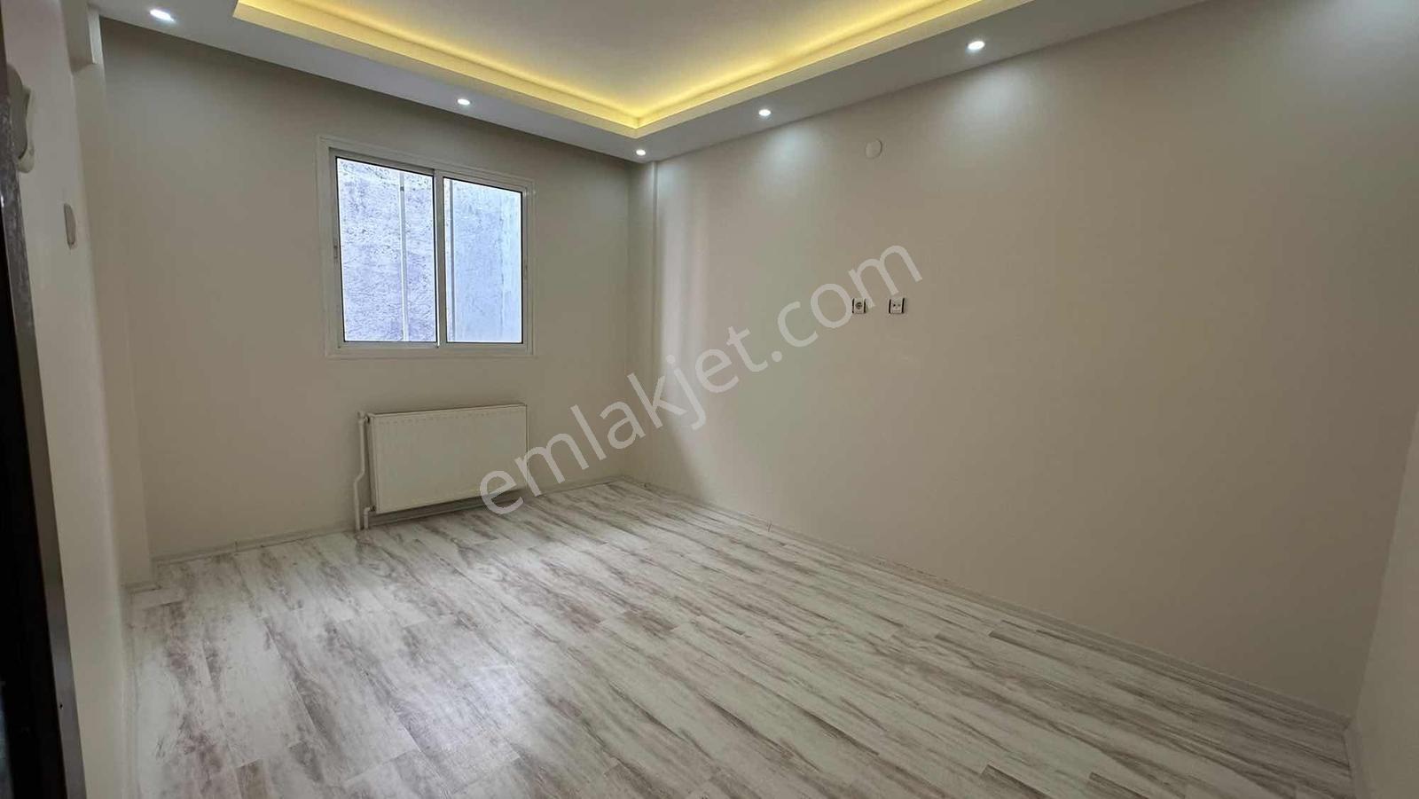 Güzelyalı Mh Sahile Yürüme Mesafesi 3+1 Arakat Genç Bina Satılık — fotoğraf 23
