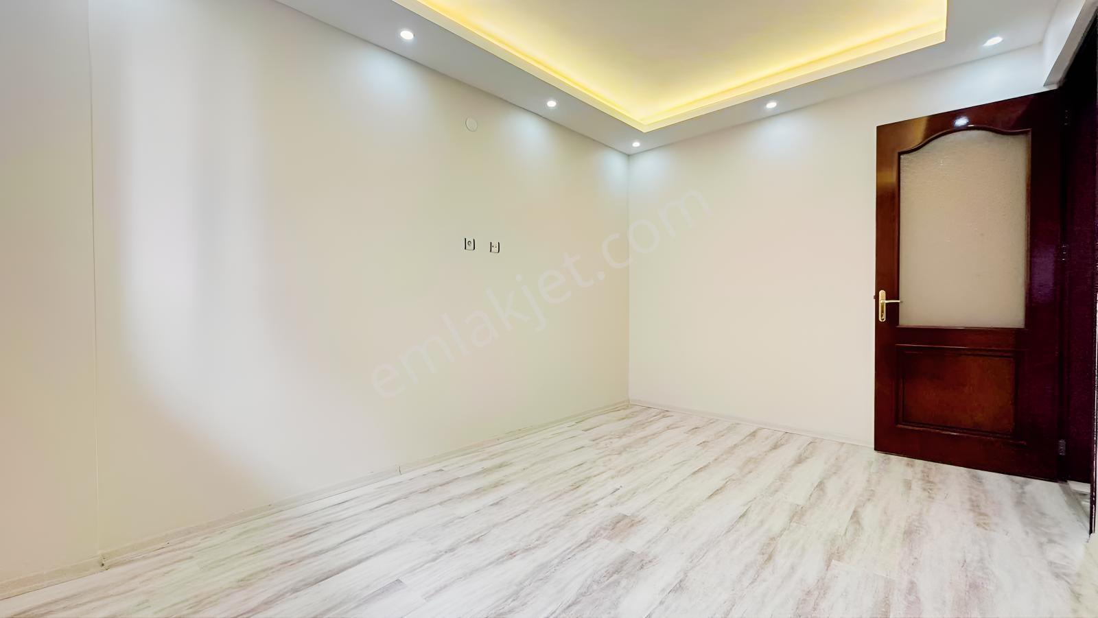 Güzelyalı Mh Sahile Yürüme Mesafesi 3+1 Arakat Genç Bina Satılık — fotoğraf 24