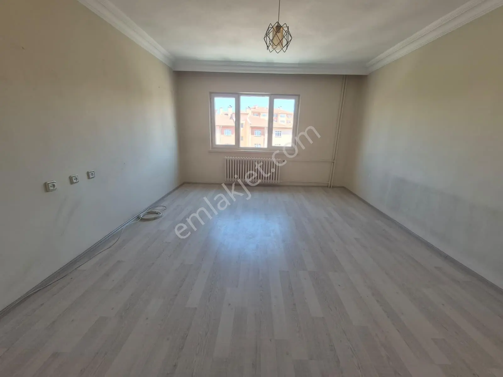 Rba'dan Yıldıztepe'de Cadde Üzeri 3+1 Satılık Fırsat Daire — fotoğraf 4