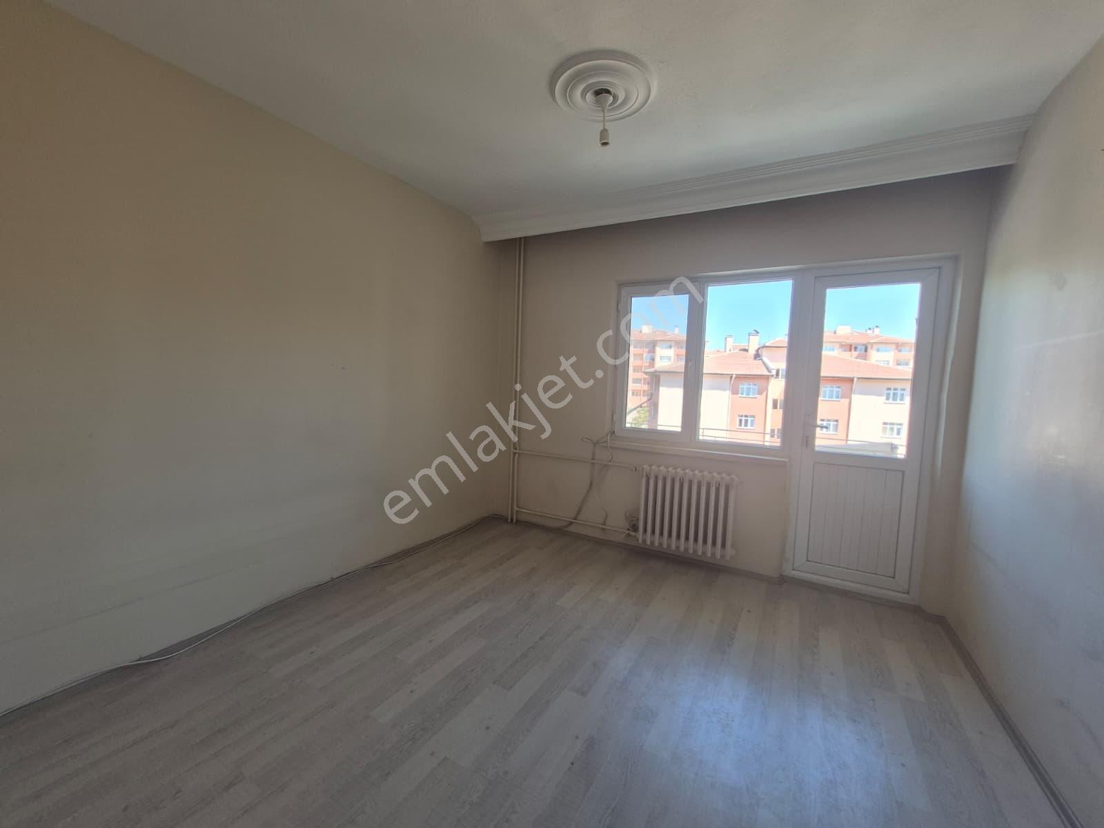 Rba'dan Yıldıztepe'de Cadde Üzeri 3+1 Satılık Fırsat Daire — fotoğraf 6