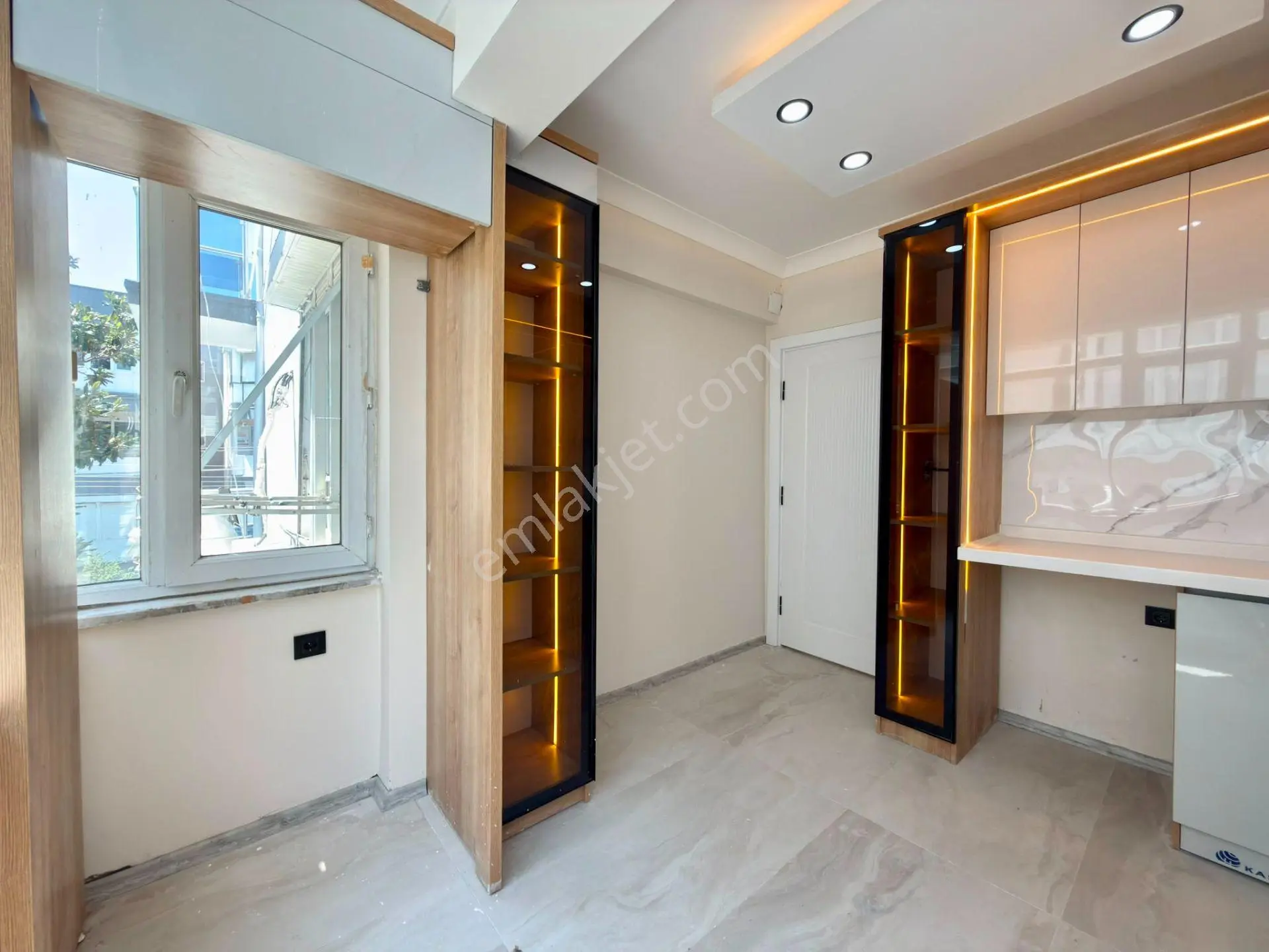 ▓yükselden Akçay'da Arakat Ayrı Mutfaklı Ön Cephe Lux 2+1 Daire▓ — fotoğraf 6