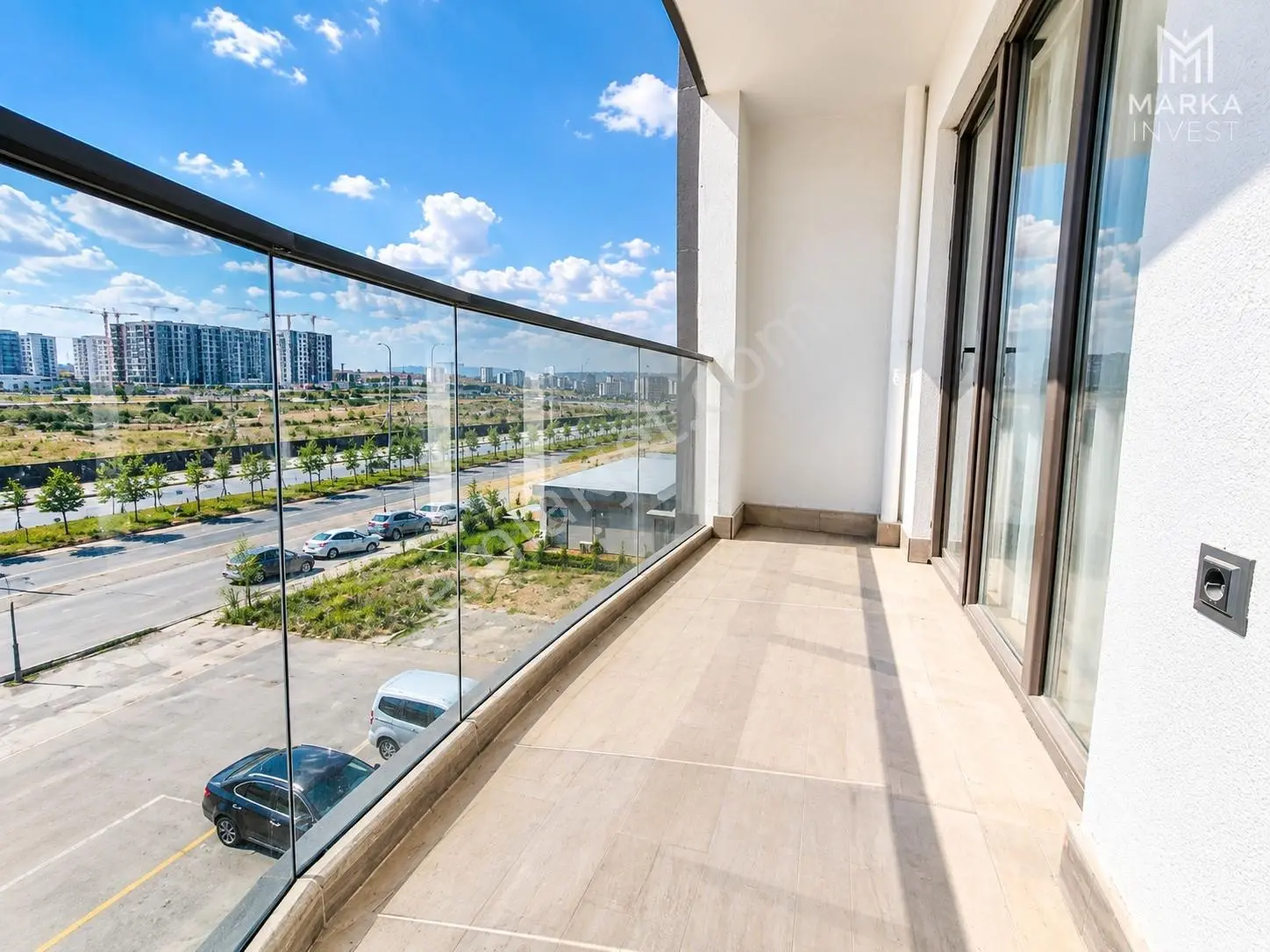 Saraycık'ta Hemen Tapu Bulvar Cephe Site İçi Kapalı Mutfaklı Çift Banyolu 2+1 Satılık Daire/marka — fotoğraf 11