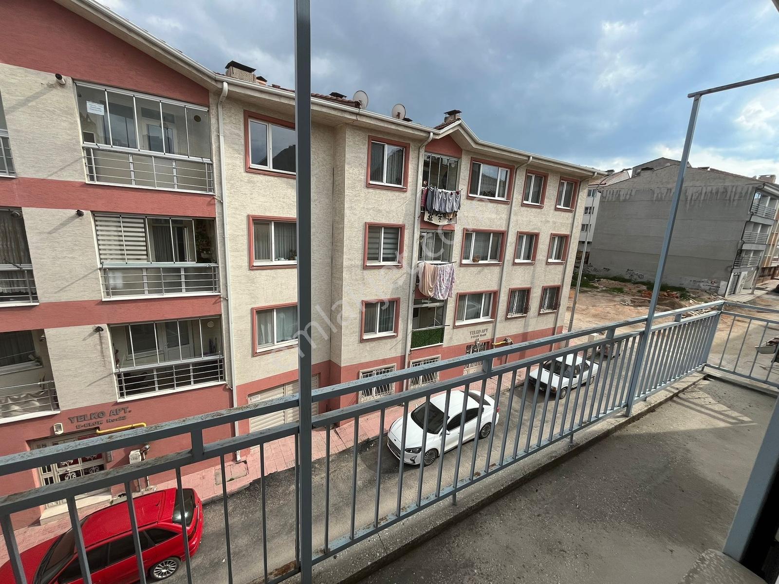 Turyap Kurtuluş'tan Acil Satılık 3 Katlı Komple Bina — fotoğraf 19