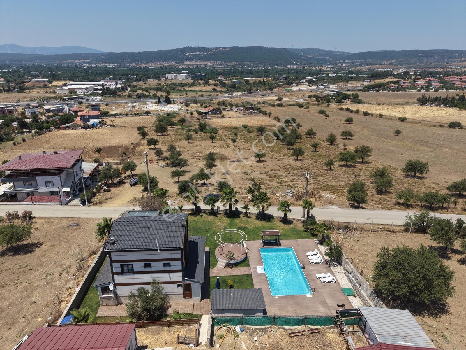 Seferihisar Ulamış'ta Satılık Müstakil Havuzlu Villa Ve Arsa — fotoğraf 2