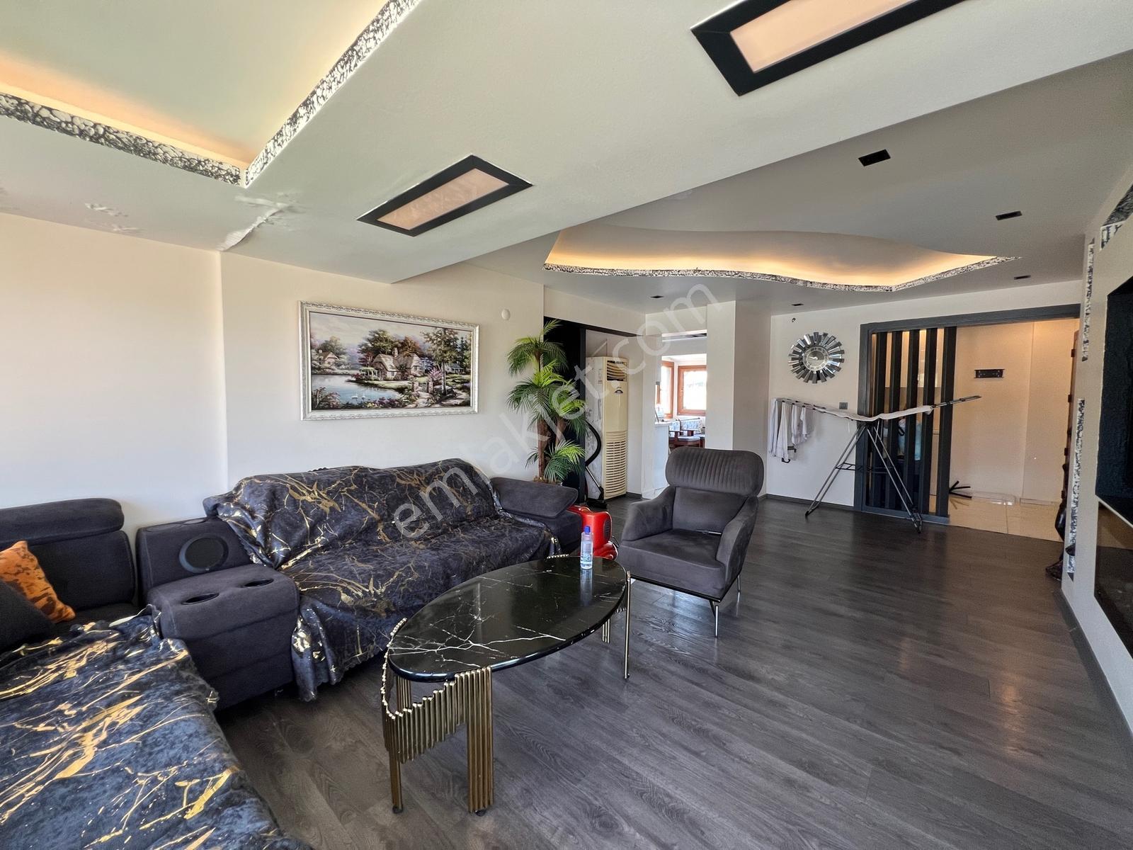 Seferihisar Ulamış'ta Satılık Müstakil Havuzlu Villa Ve Arsa — fotoğraf 15