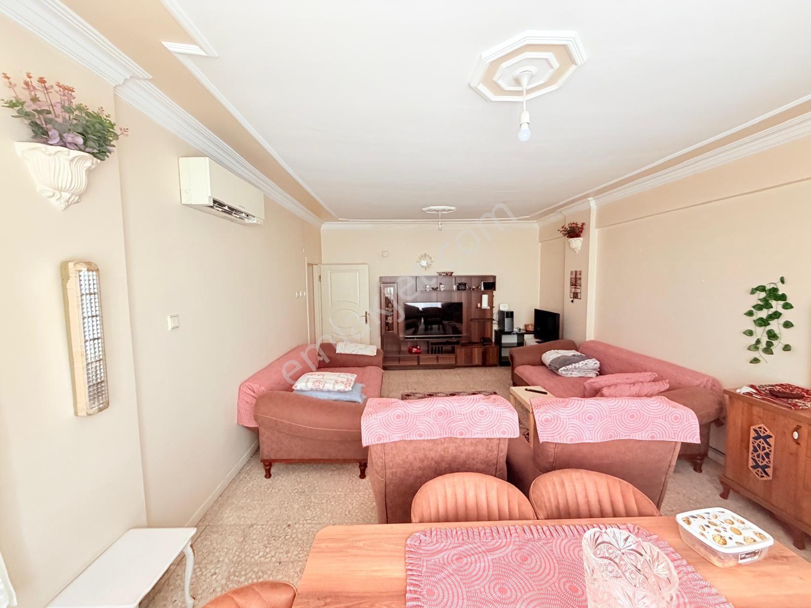 Prestij'den Yeni Mah'de Geniş Oturumlu Temiz 4+1 Daire — fotoğraf 7
