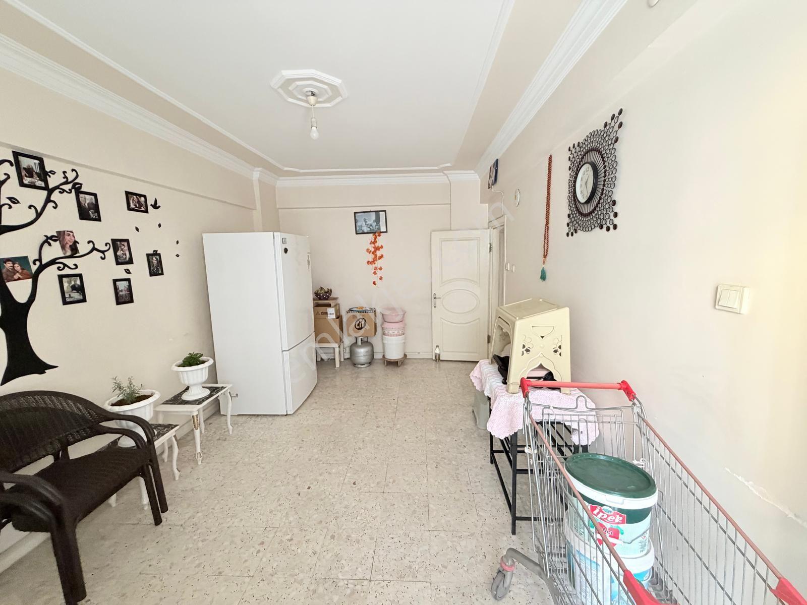 Prestij'den Yeni Mah'de Geniş Oturumlu Temiz 4+1 Daire — fotoğraf 9