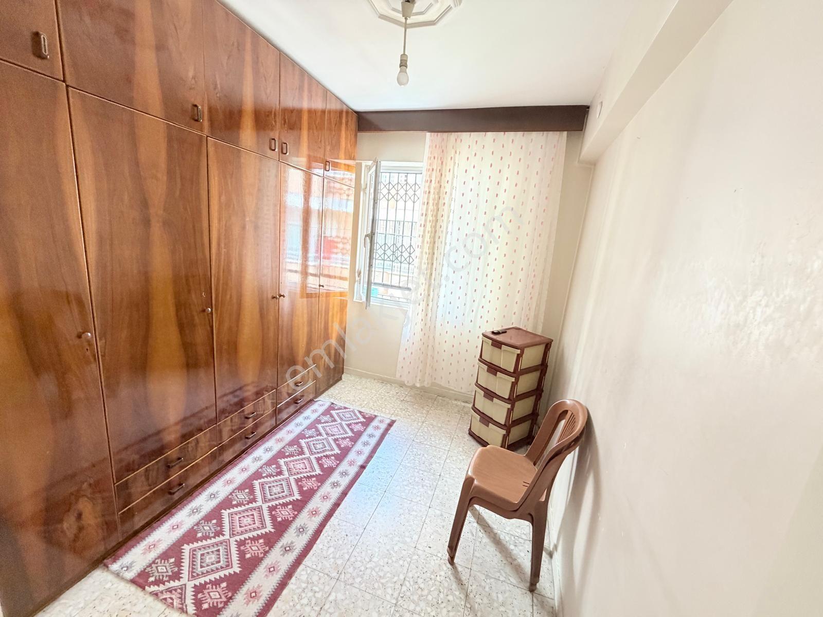 Prestij'den Yeni Mah'de Geniş Oturumlu Temiz 4+1 Daire — fotoğraf 14