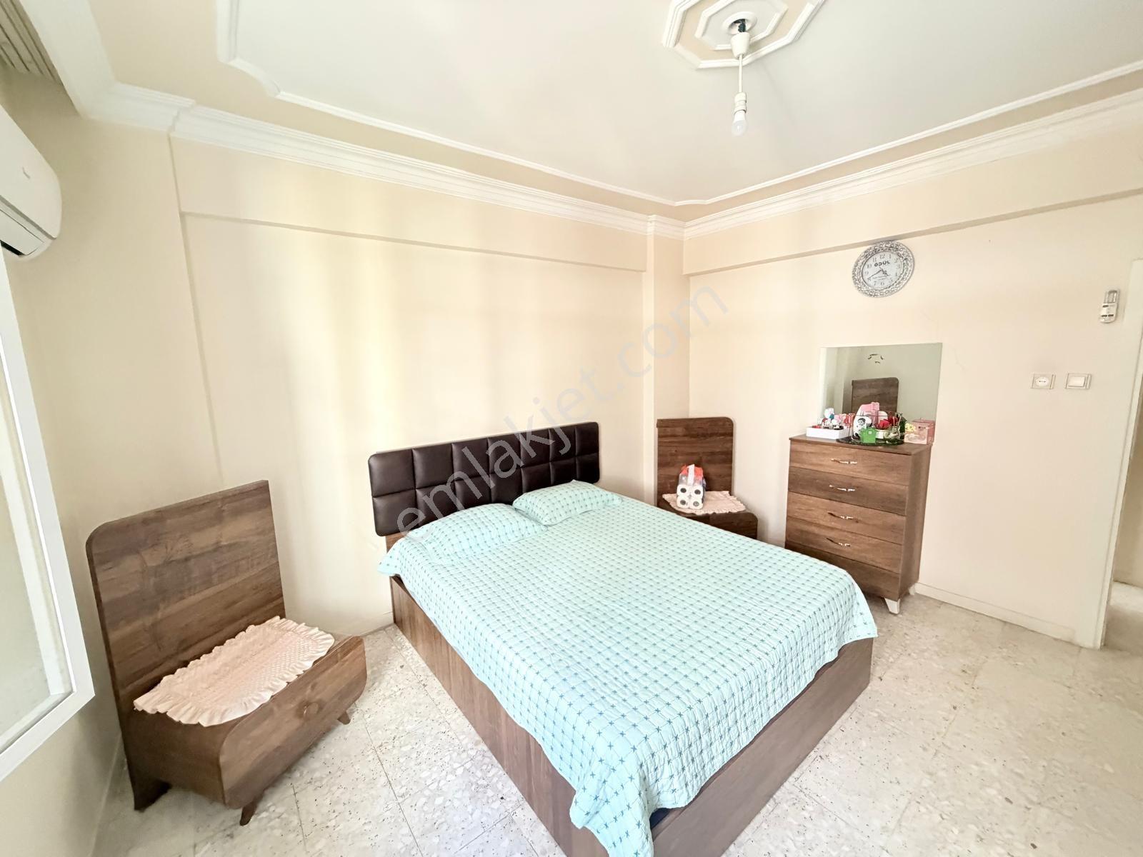 Prestij'den Yeni Mah'de Geniş Oturumlu Temiz 4+1 Daire — fotoğraf 16