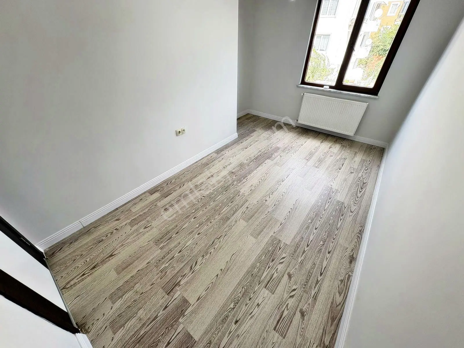 Aktiften Akçay'da Satılık 7 Yaşında Arakat Harika Tasarımlı 2+1 Daire — fotoğraf 28