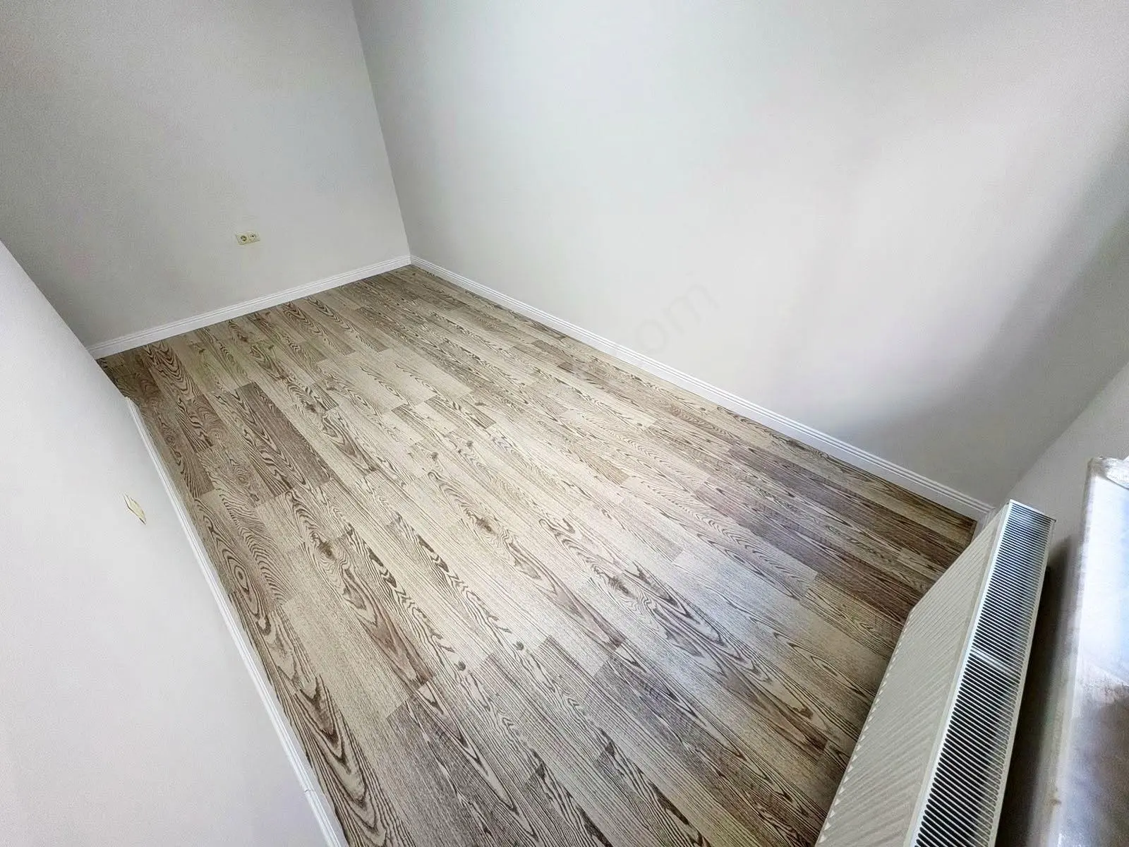 Aktiften Akçay'da Satılık 7 Yaşında Arakat Harika Tasarımlı 2+1 Daire — fotoğraf 31