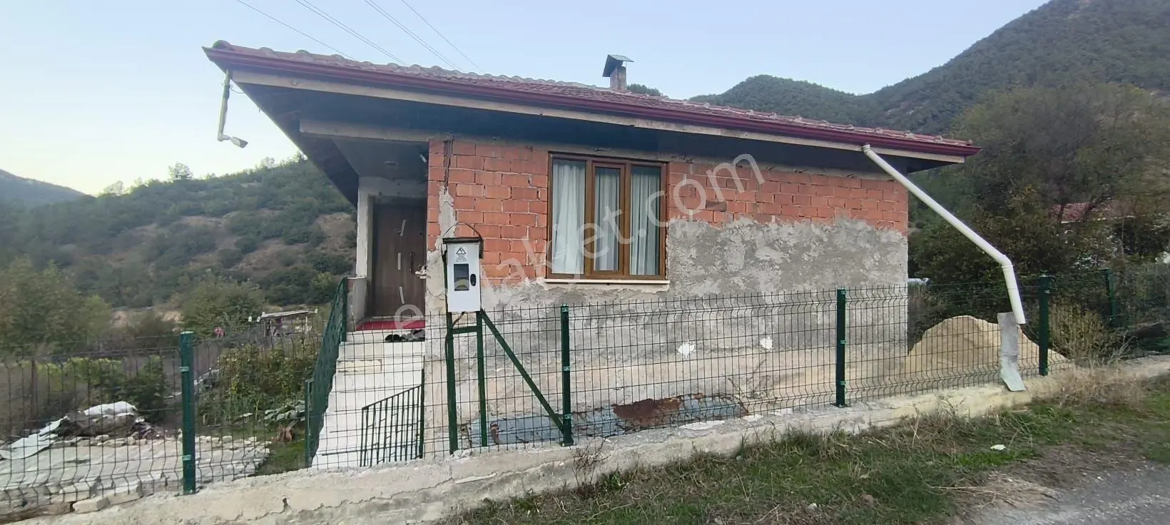 Karabük Merkez Pirinçlik Mevkii Kahyalar Köyü’nde 788 M² Arsa İçerisinde Müstakil Bahçeli Ev! — fotoğraf 6