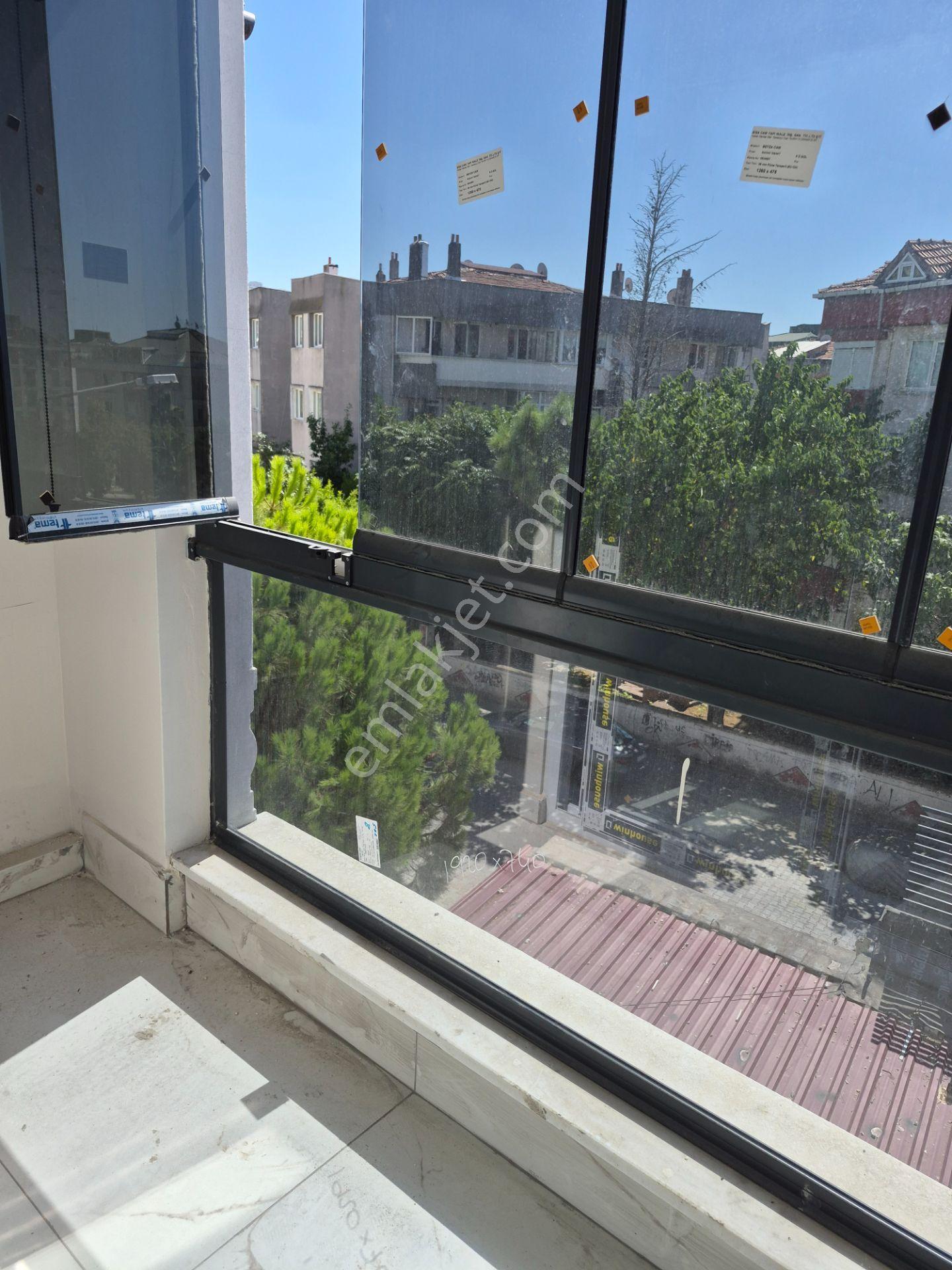 Büyükçekmece Fatih Mah Sıfır Lüks Havuzlu Sitede 2+1 Acil Satılık — fotoğraf 9