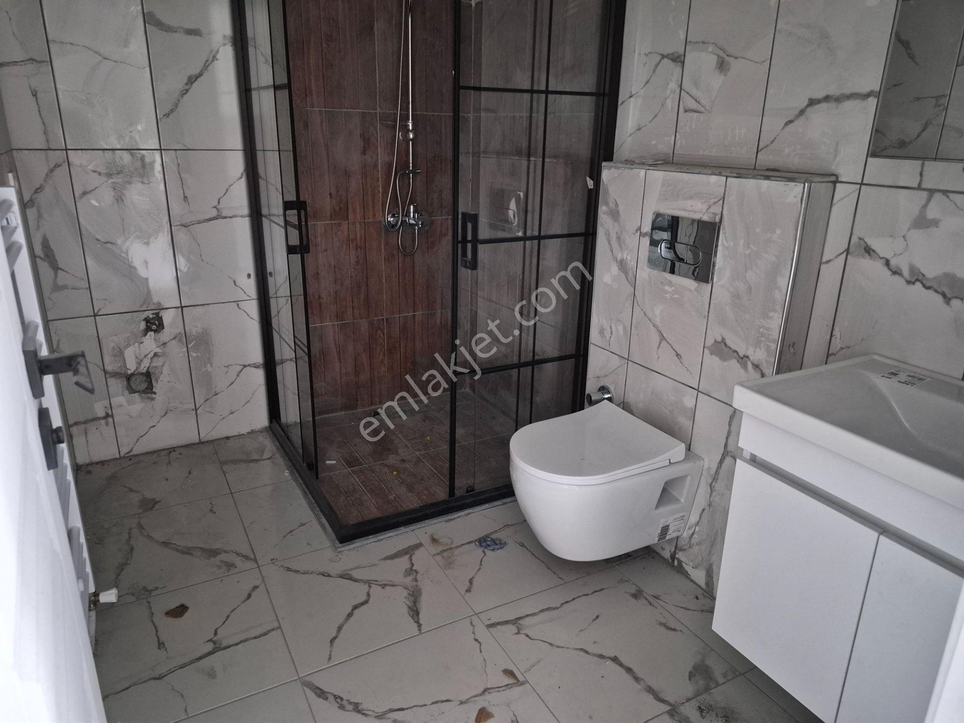 Büyükçekmece Fatih Mah Sıfır Lüks Havuzlu Sitede 2+1 Acil Satılık — fotoğraf 19
