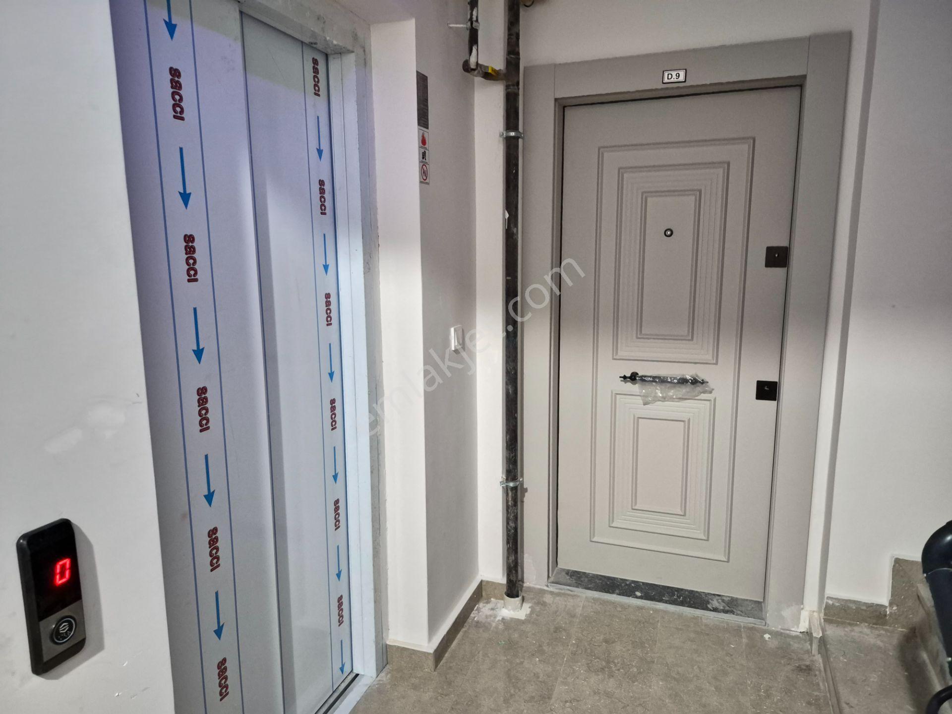Büyükçekmece Fatih Mah Sıfır Lüks Havuzlu Sitede 2+1 Acil Satılık — fotoğraf 23