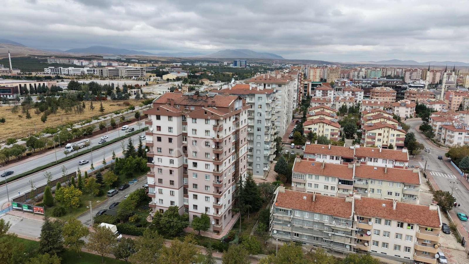 Net Emlaktan Ana Yol Üzeri 3+1 Ara Kat Bakımlı Tüm Kredilere Uyg — fotoğraf 10