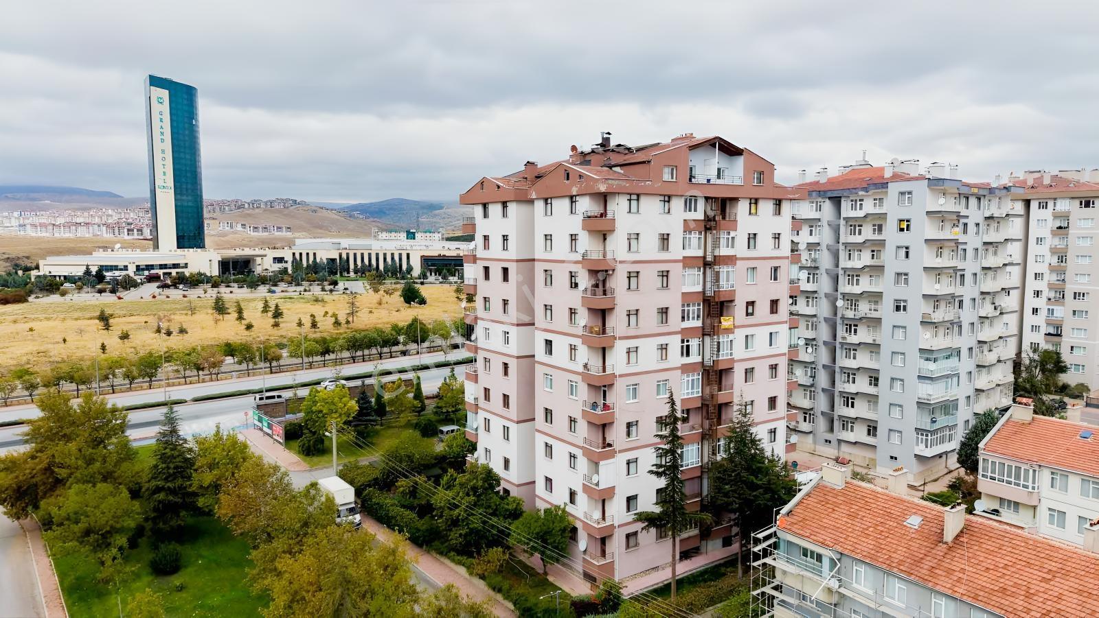 Net Emlaktan Ana Yol Üzeri 3+1 Ara Kat Bakımlı Tüm Kredilere Uyg — fotoğraf 18