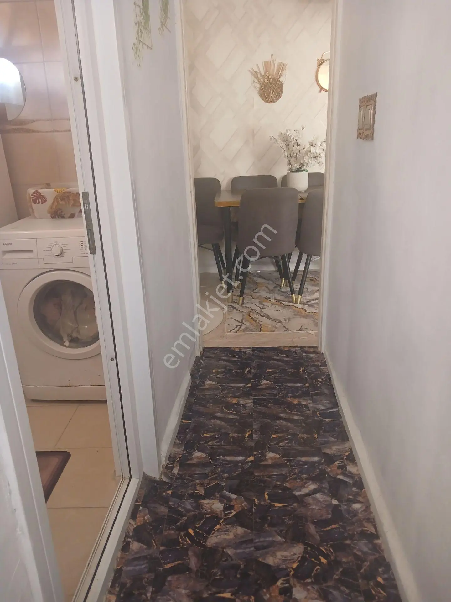 Sarıyer Merkez Mahallesinde 2+1 Geniş Oturumlu Fırsat Satılık Daire — fotoğraf 13