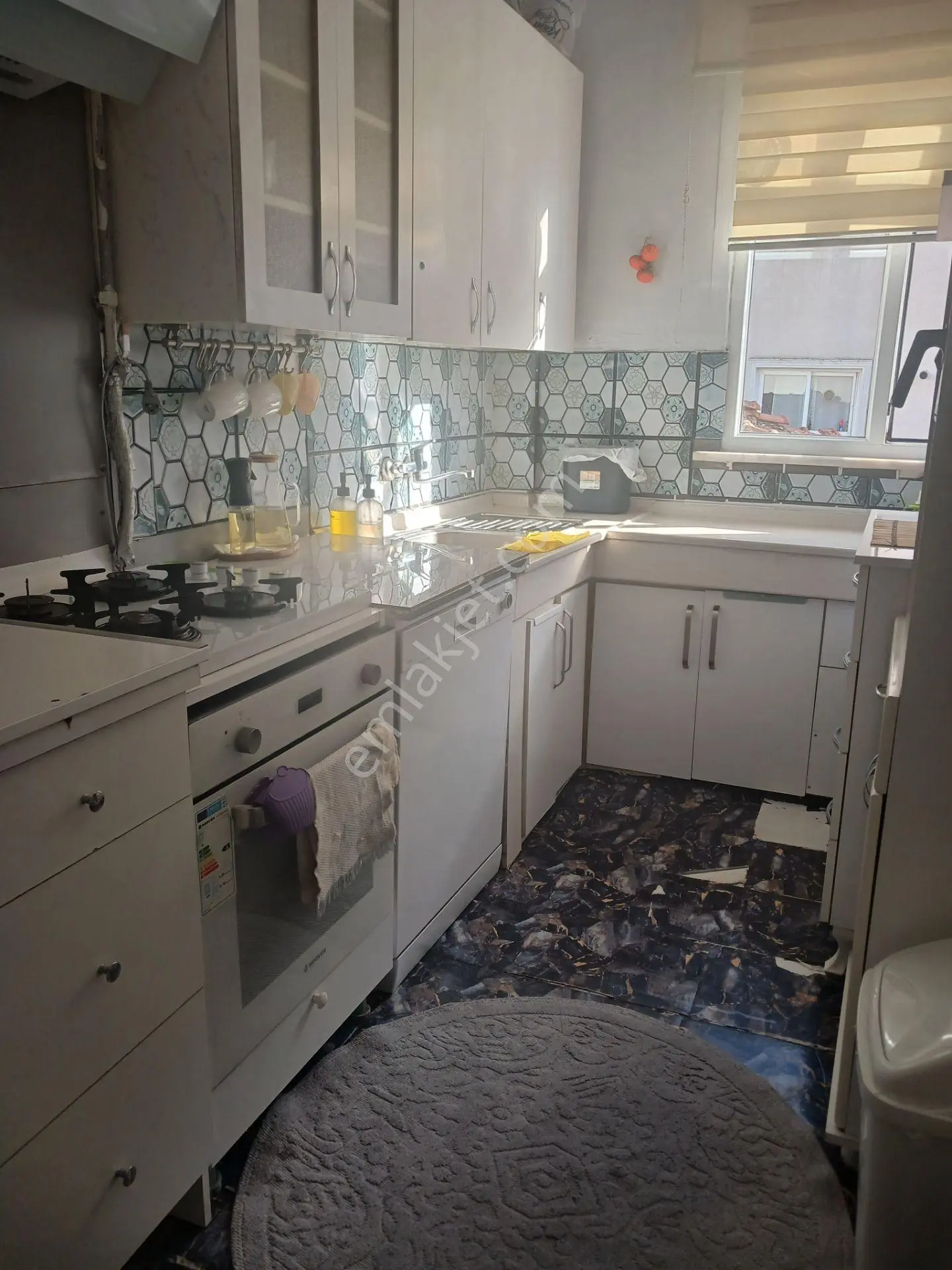 Sarıyer Merkez Mahallesinde 2+1 Geniş Oturumlu Fırsat Satılık Daire — fotoğraf 15