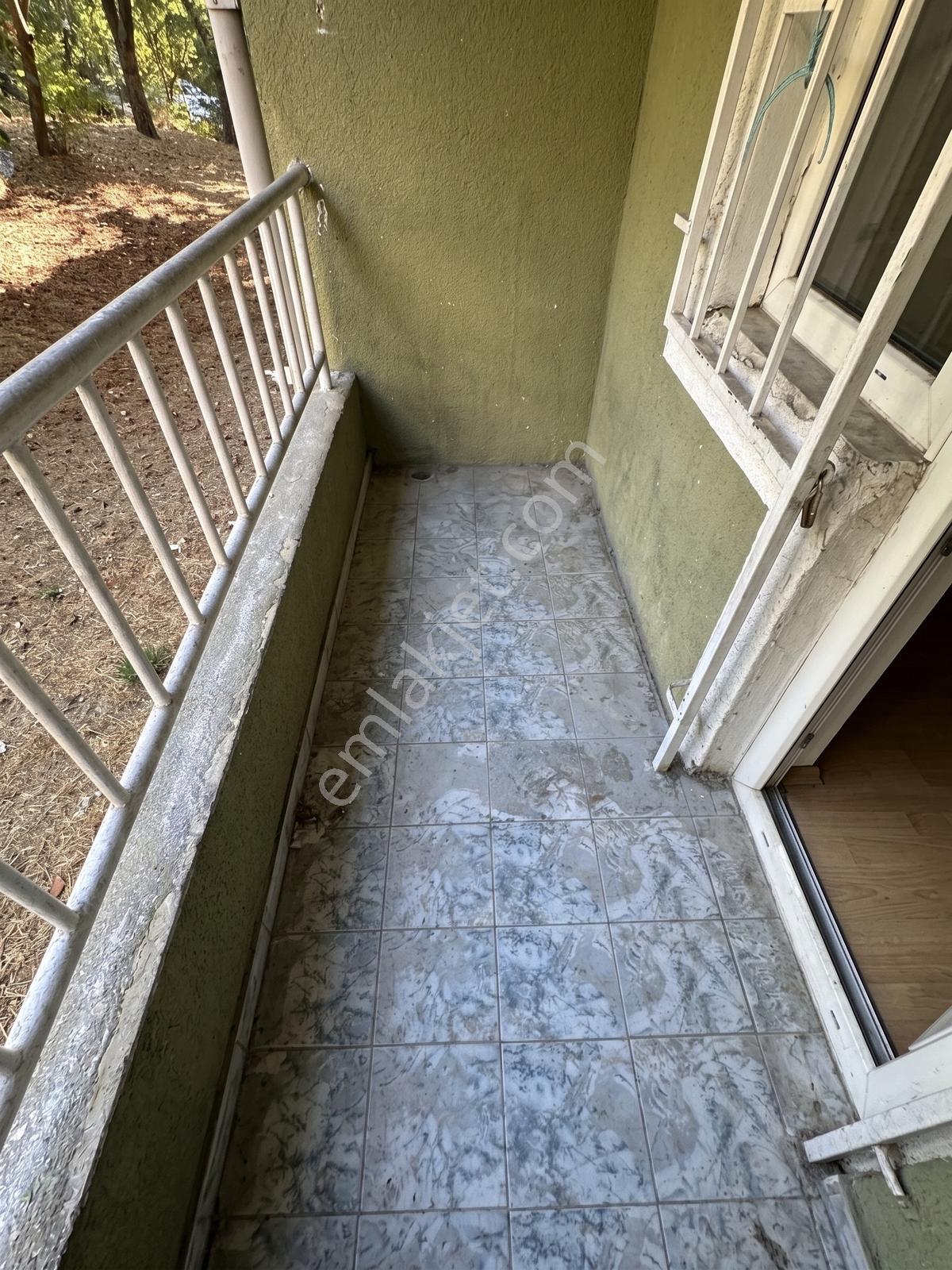 Satılık Yatırımlık Daire Eyüpsultan Binevler Sitesinde 80 M² — fotoğraf 12