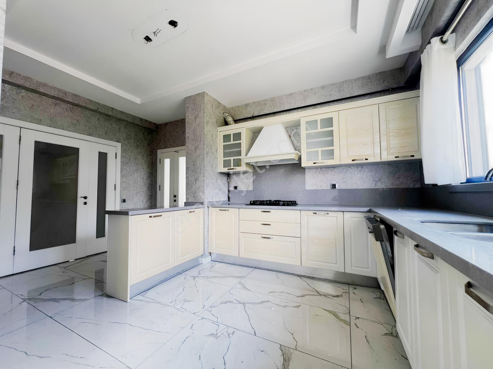 Lalebahçe Gülhane Evleri Site İçi Müstakil Tadında 5+1 Satılık — fotoğraf 7