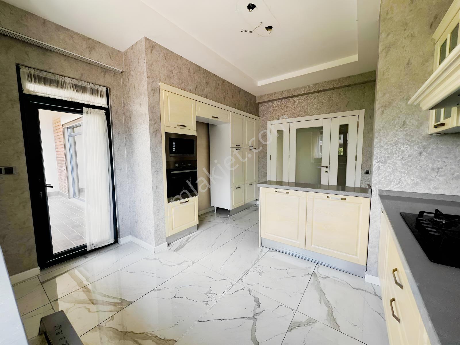 Lalebahçe Gülhane Evleri Site İçi Müstakil Tadında 5+1 Satılık — fotoğraf 9