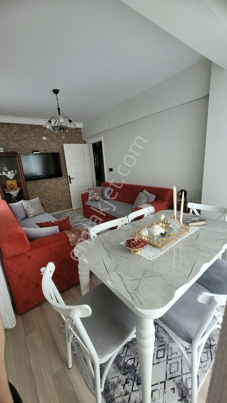 Akıncılar Mahalleside Masrafsız 3+1 Satılık Çatı Dublex — fotoğraf 4