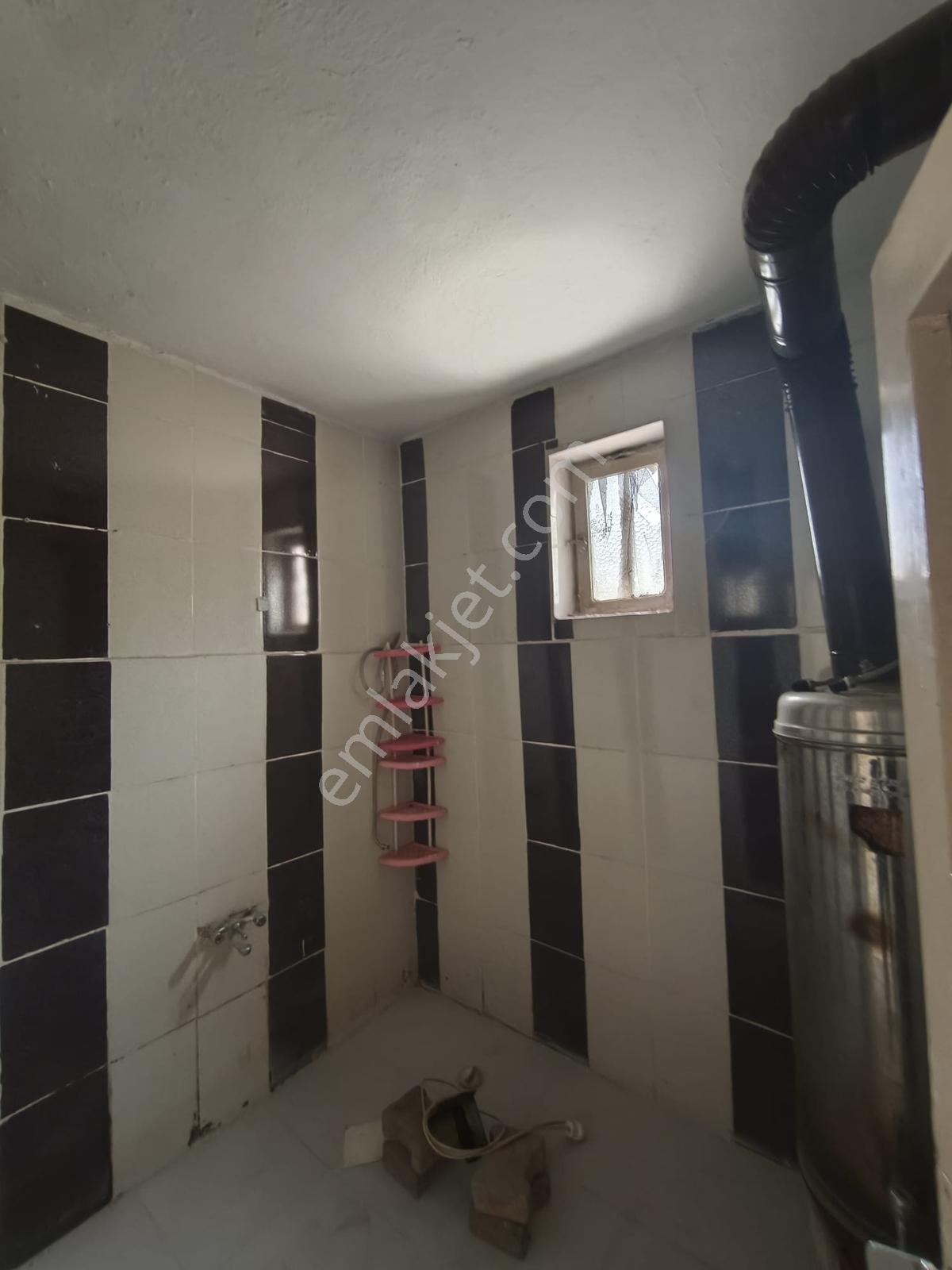 Konya Beyşehir Esen Tepe Mah De Satılık Yatırımlık Fırsat 3+1 — fotoğraf 3