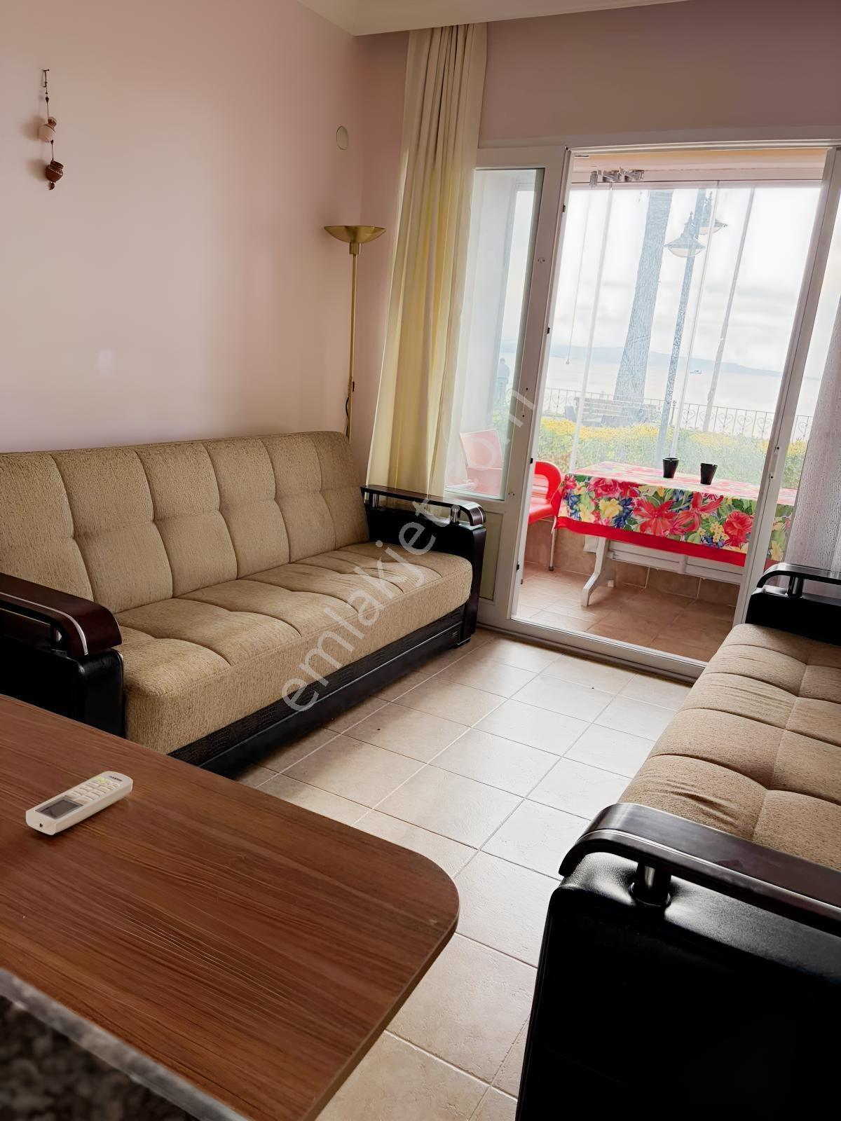 Erdek Sahil Tüzün Sitesi Deniz Manzaralı Satılık 1+1 Eşyalı — fotoğraf 3