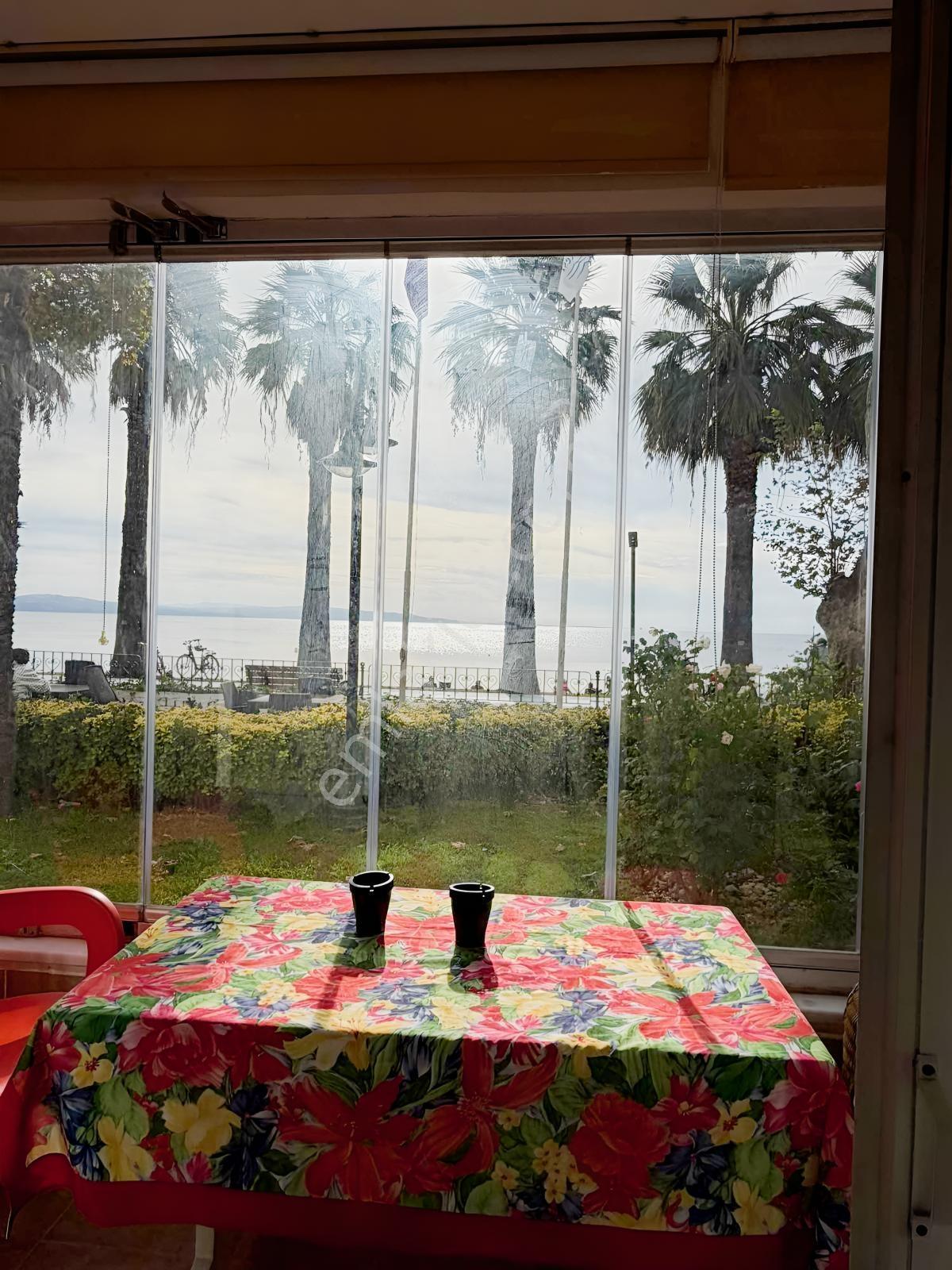 Erdek Sahil Tüzün Sitesi Deniz Manzaralı Satılık 1+1 Eşyalı — fotoğraf 24
