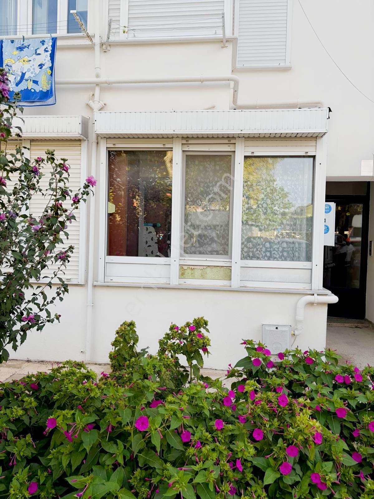 Erdek Sahil Tüzün Sitesi Deniz Manzaralı Satılık 1+1 Eşyalı — fotoğraf 26
