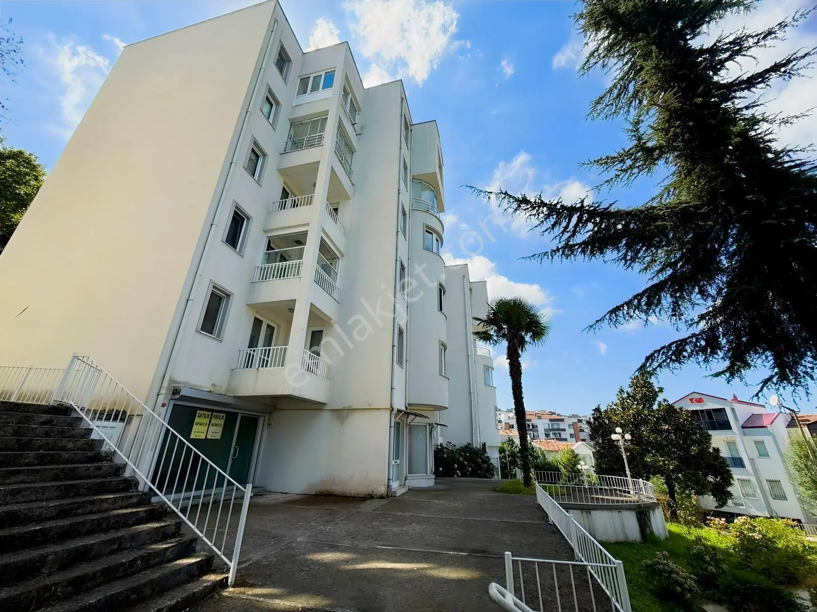 Topaloğlu Emlaktan Atakent Sitesinde Eşyalı 2+1 Lüks Daire — fotoğraf 2