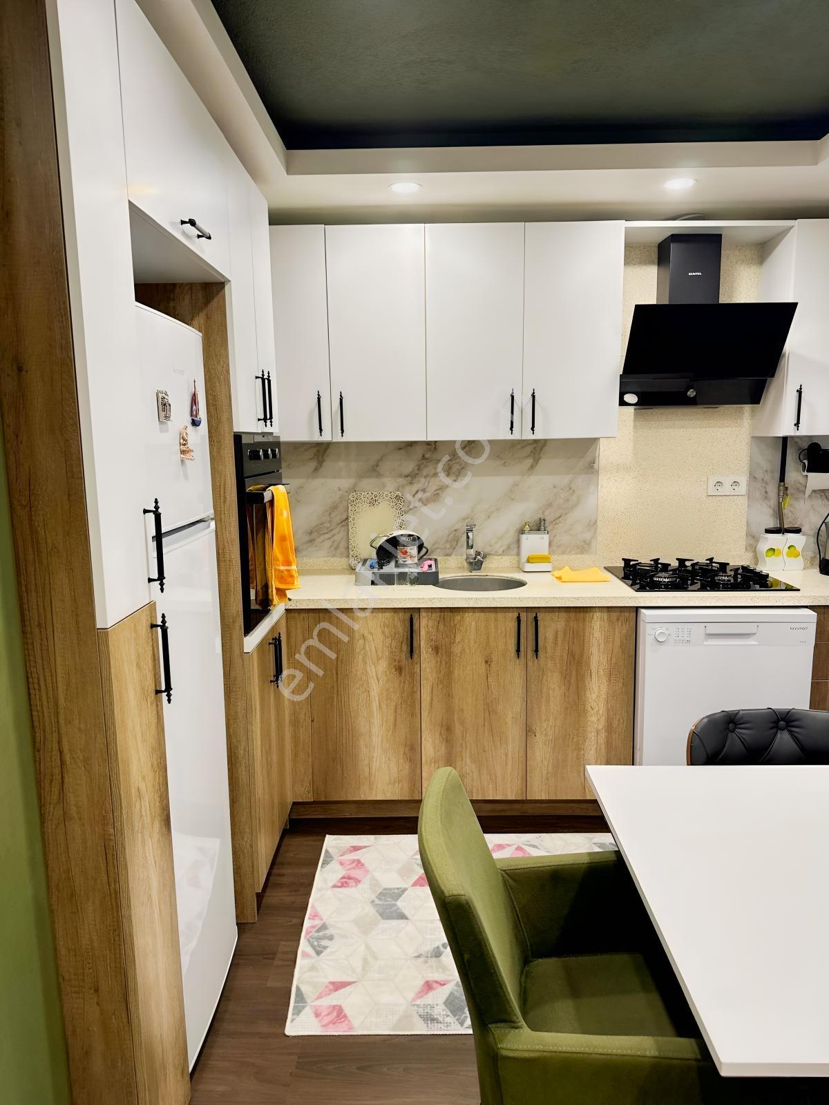 Topaloğlu Emlaktan Atakent Sitesinde Eşyalı 2+1 Lüks Daire — fotoğraf 27