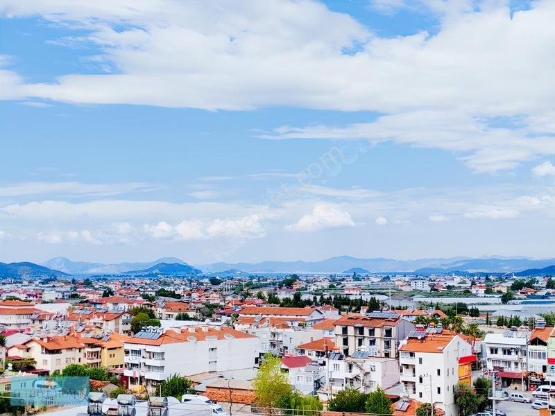 Yatırıma Uygun / Şehir Ve Deniz Manzaralı Lüks Daire Satılık — fotoğraf 16